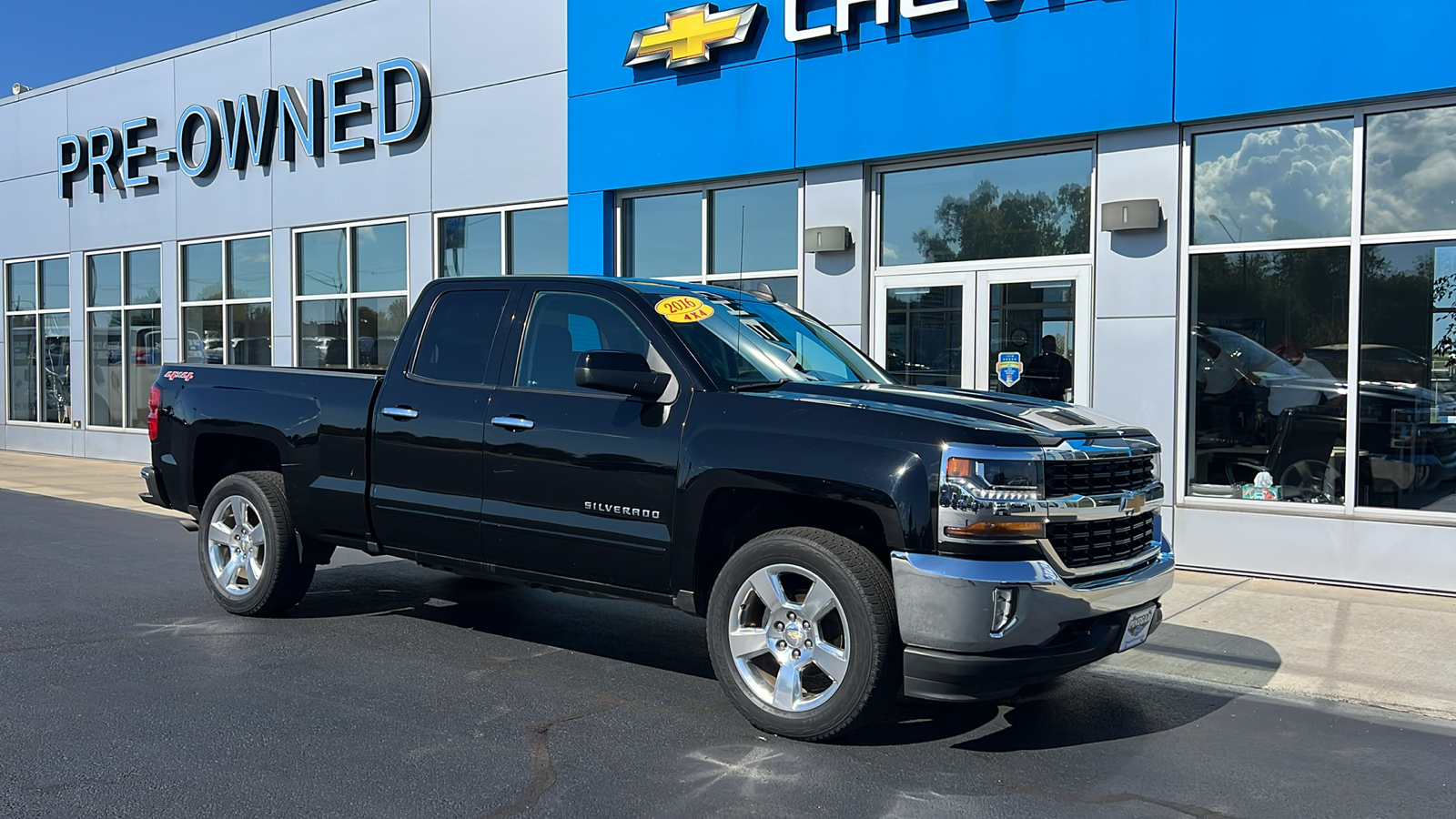 2016 Chevrolet Silverado 1500 LT 2