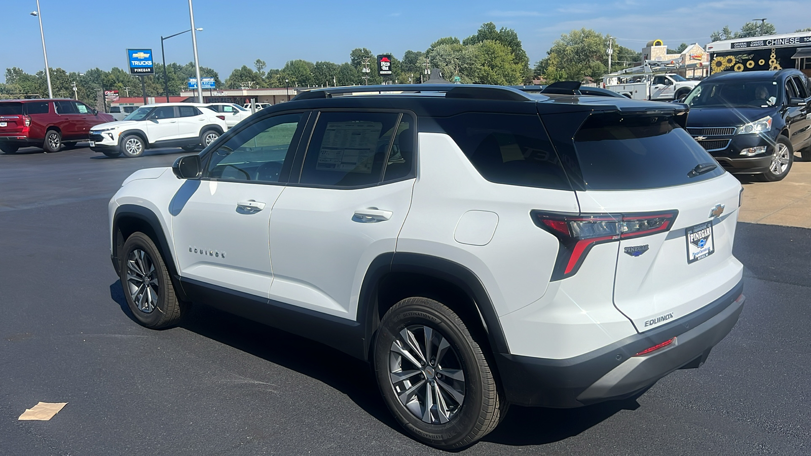 2025 Chevrolet Equinox LT 14