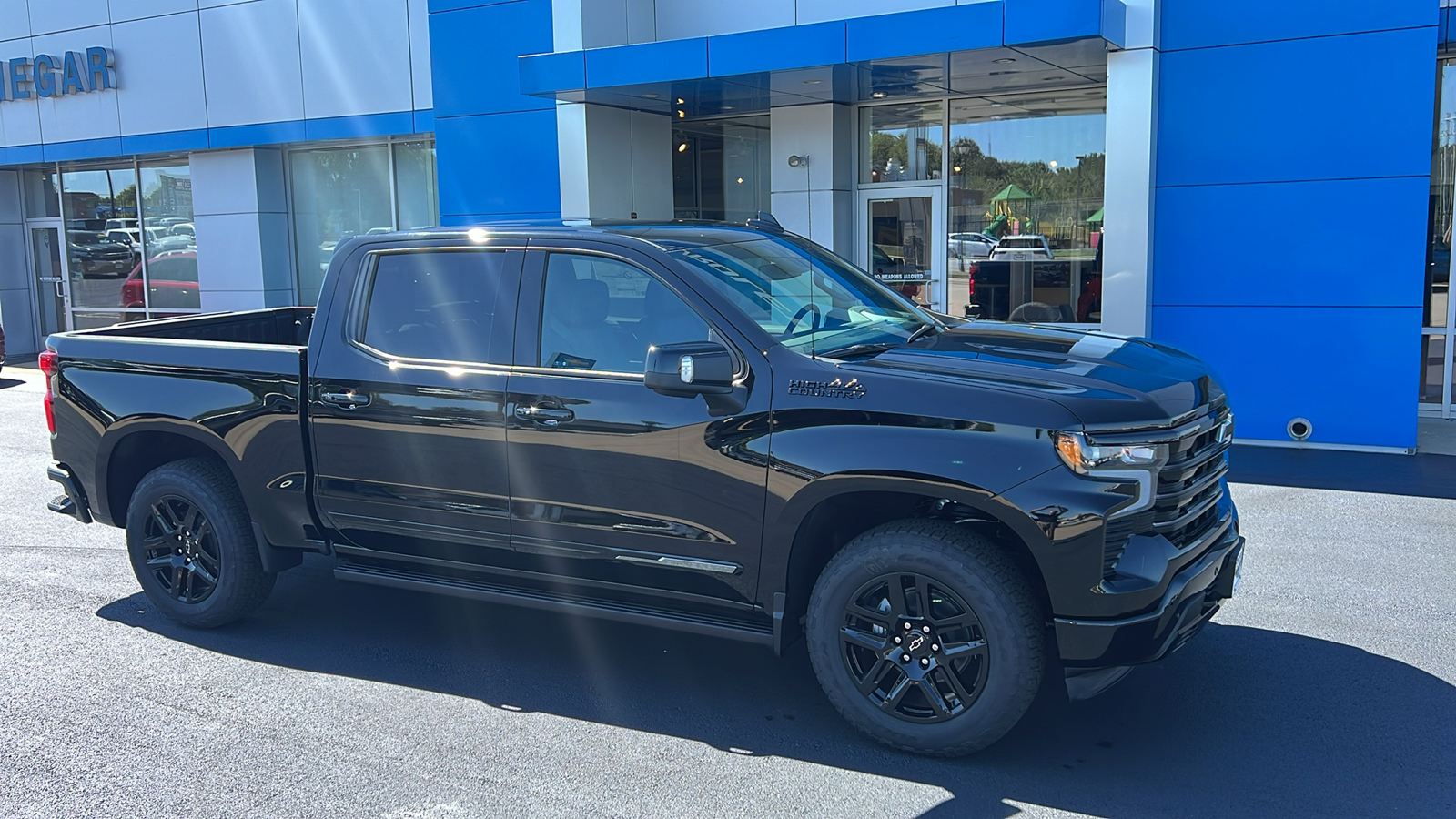 2025 Chevrolet Silverado 1500 High Country 4