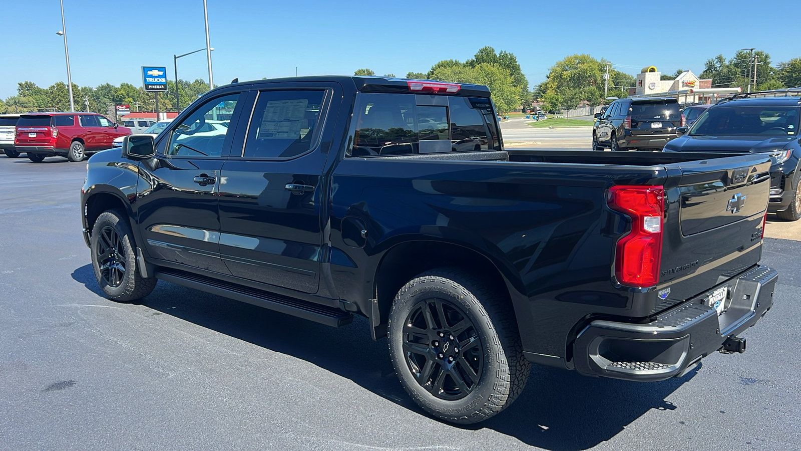 2025 Chevrolet Silverado 1500 High Country 21