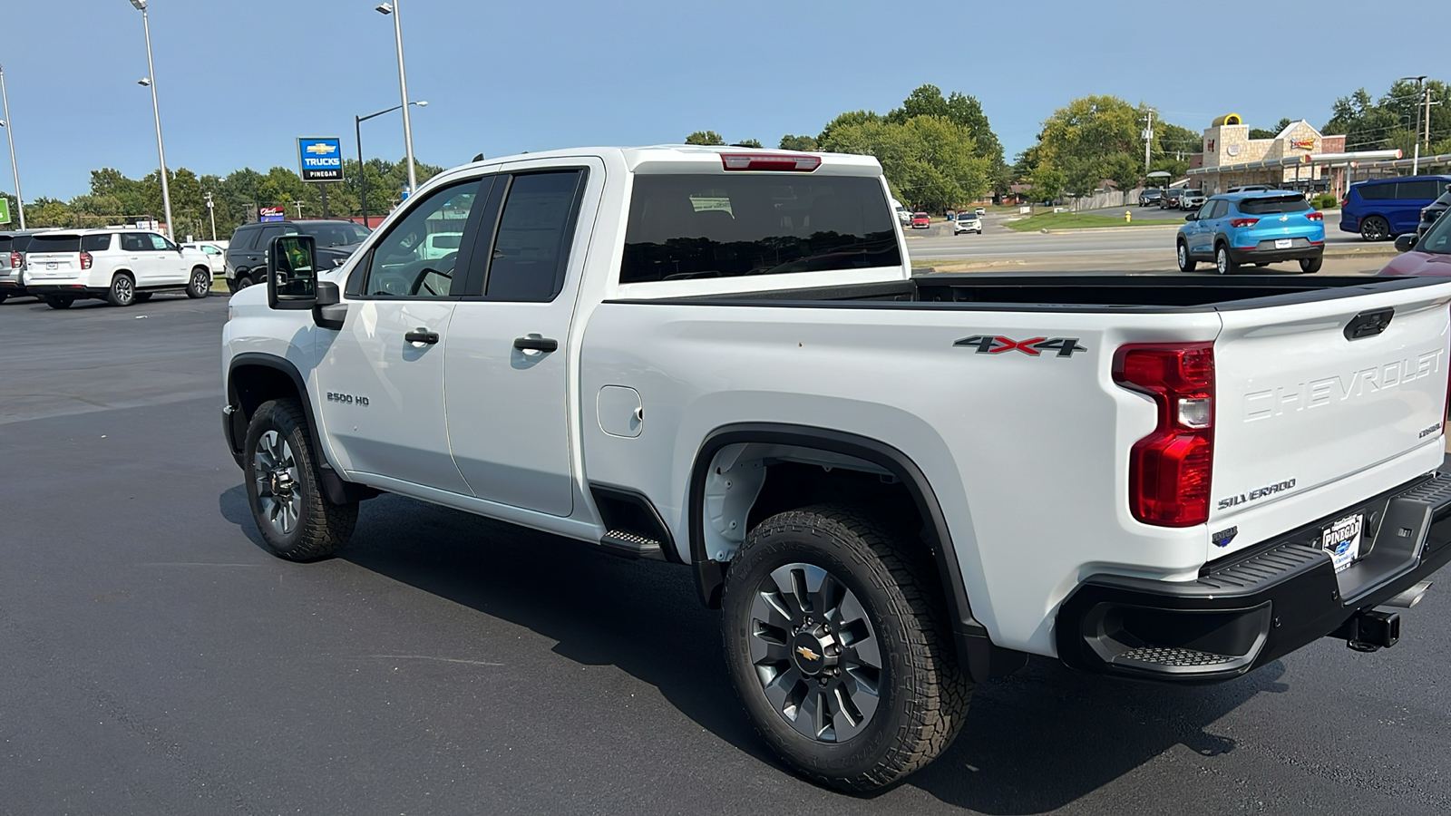 2025 Chevrolet Silverado 2500HD Custom 13