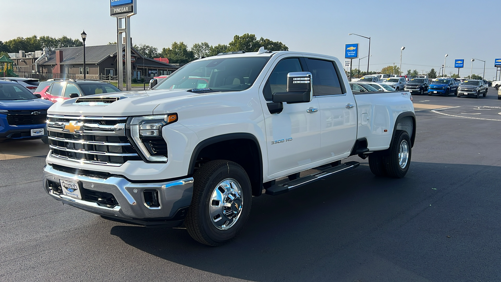 2025 Chevrolet Silverado 3500HD LTZ 3