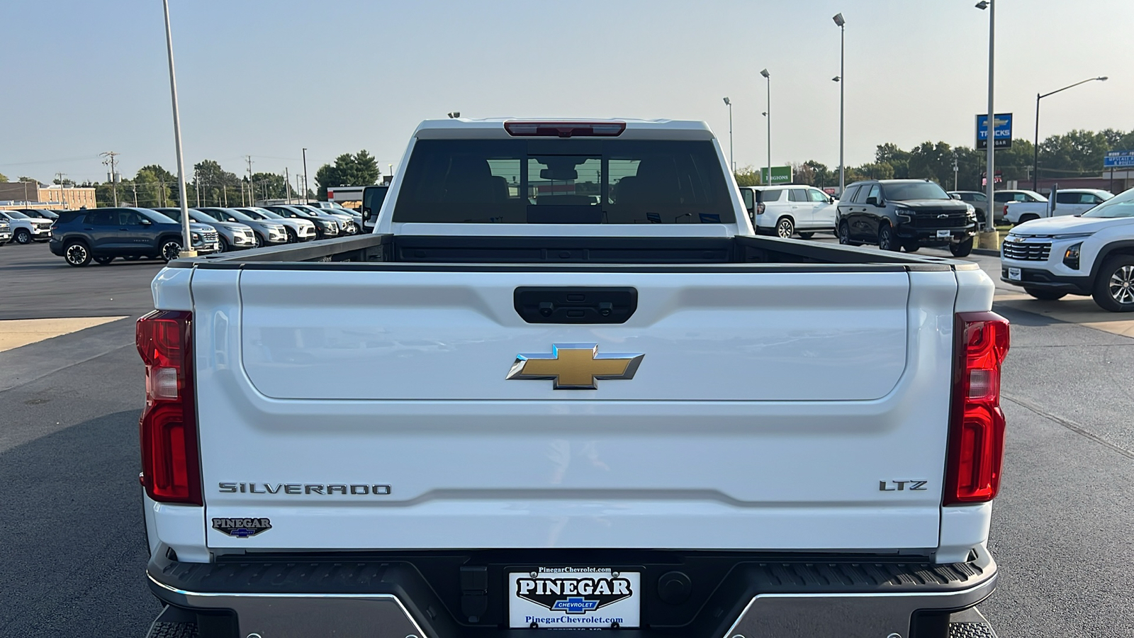 2025 Chevrolet Silverado 3500HD LTZ 18