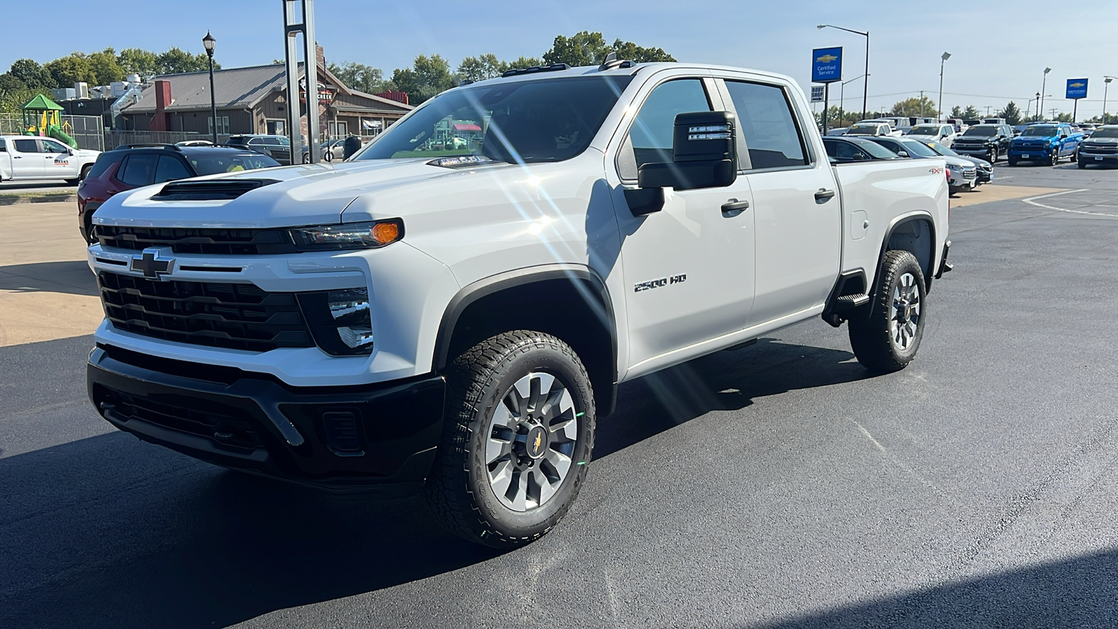 2025 Chevrolet Silverado 2500HD Custom 3