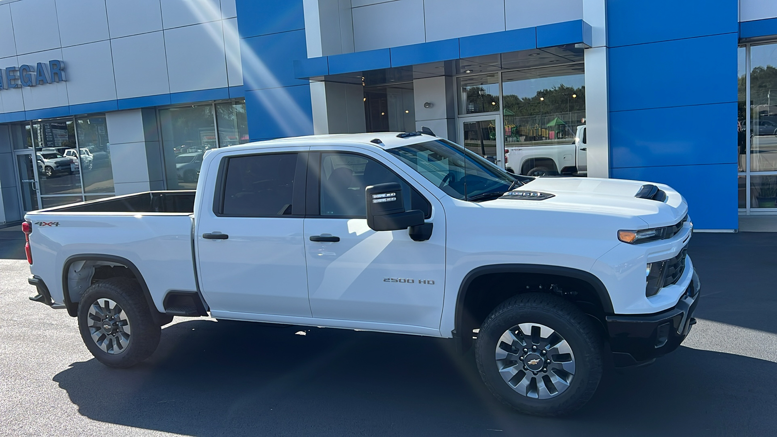 2025 Chevrolet Silverado 2500HD Custom 4