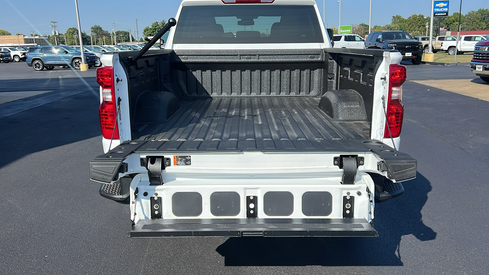 2025 Chevrolet Silverado 2500HD Custom 14