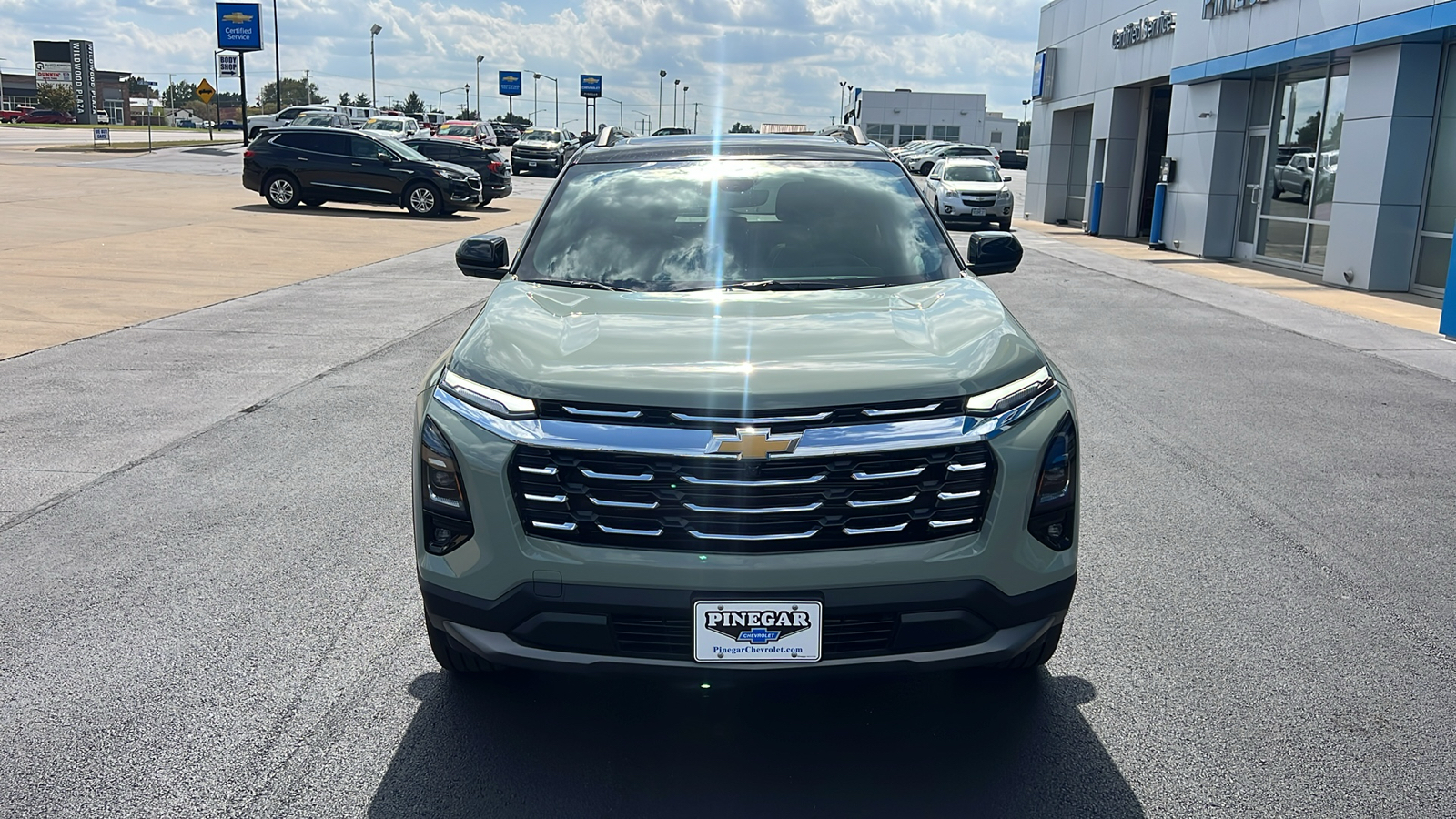 2025 Chevrolet Equinox LT 2