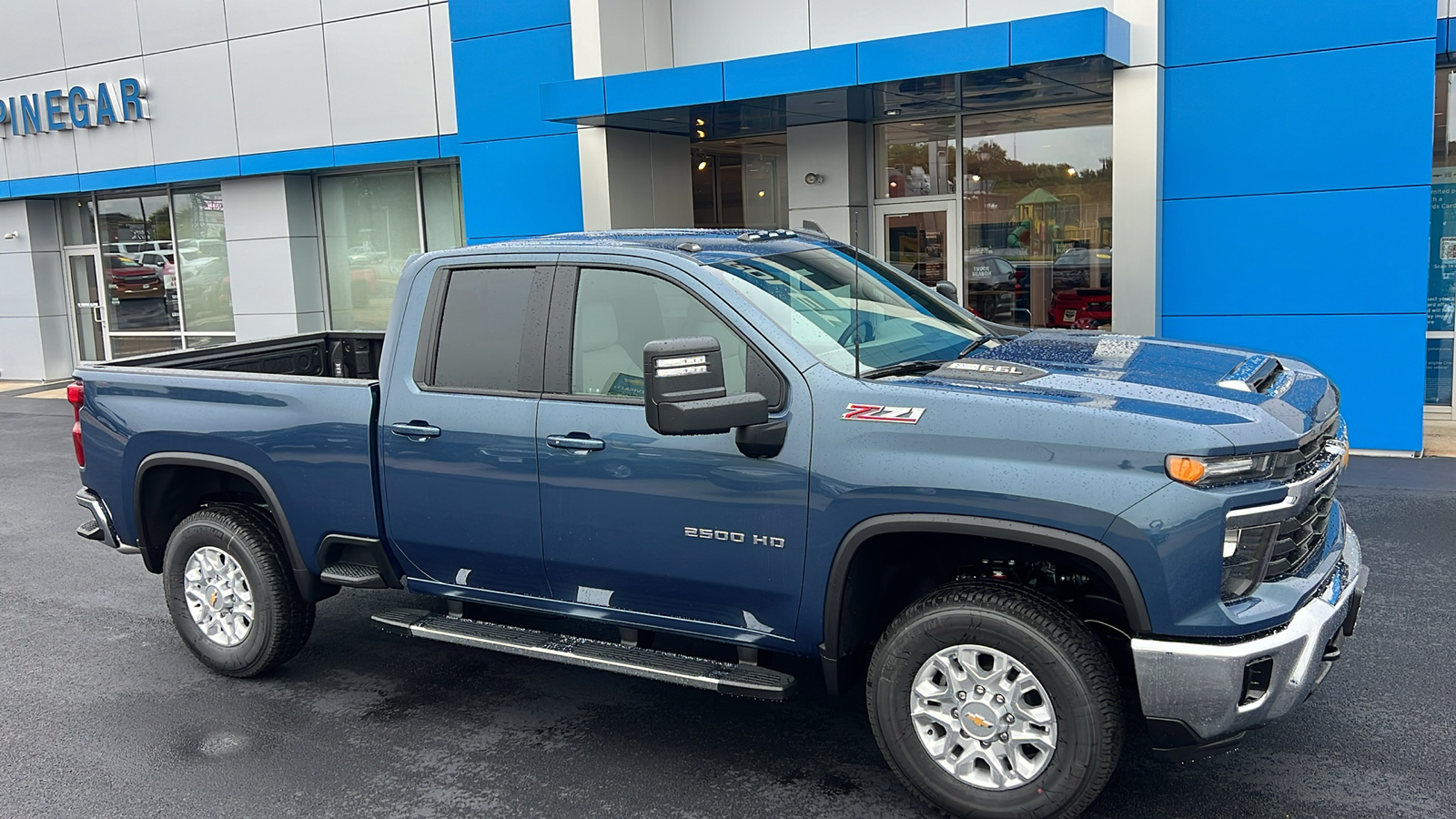 2025 Chevrolet Silverado 2500HD LT 4