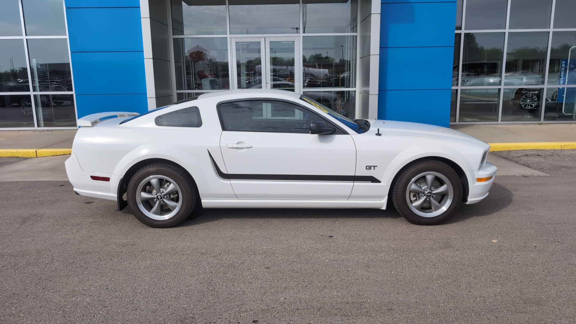 2006 Ford Mustang GT Deluxe 1