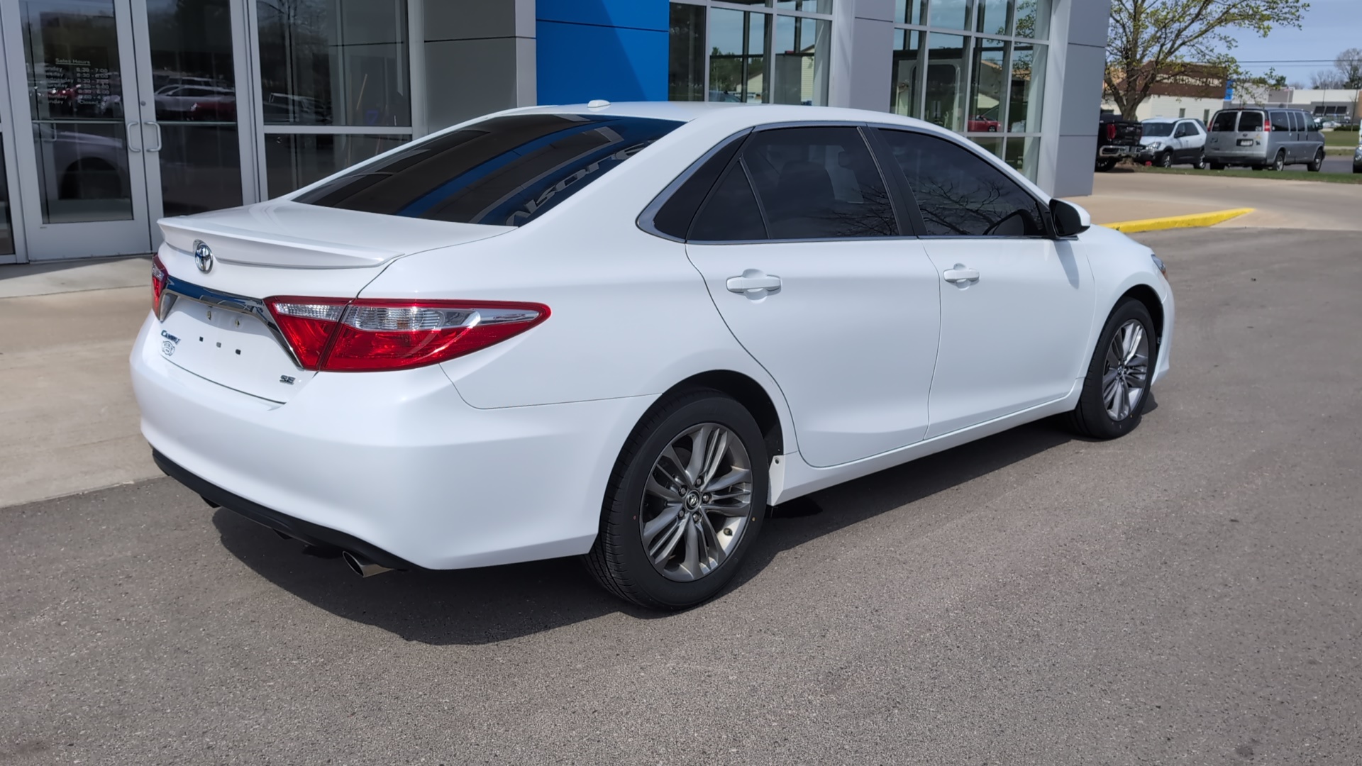 2015 Toyota Camry XLE 8