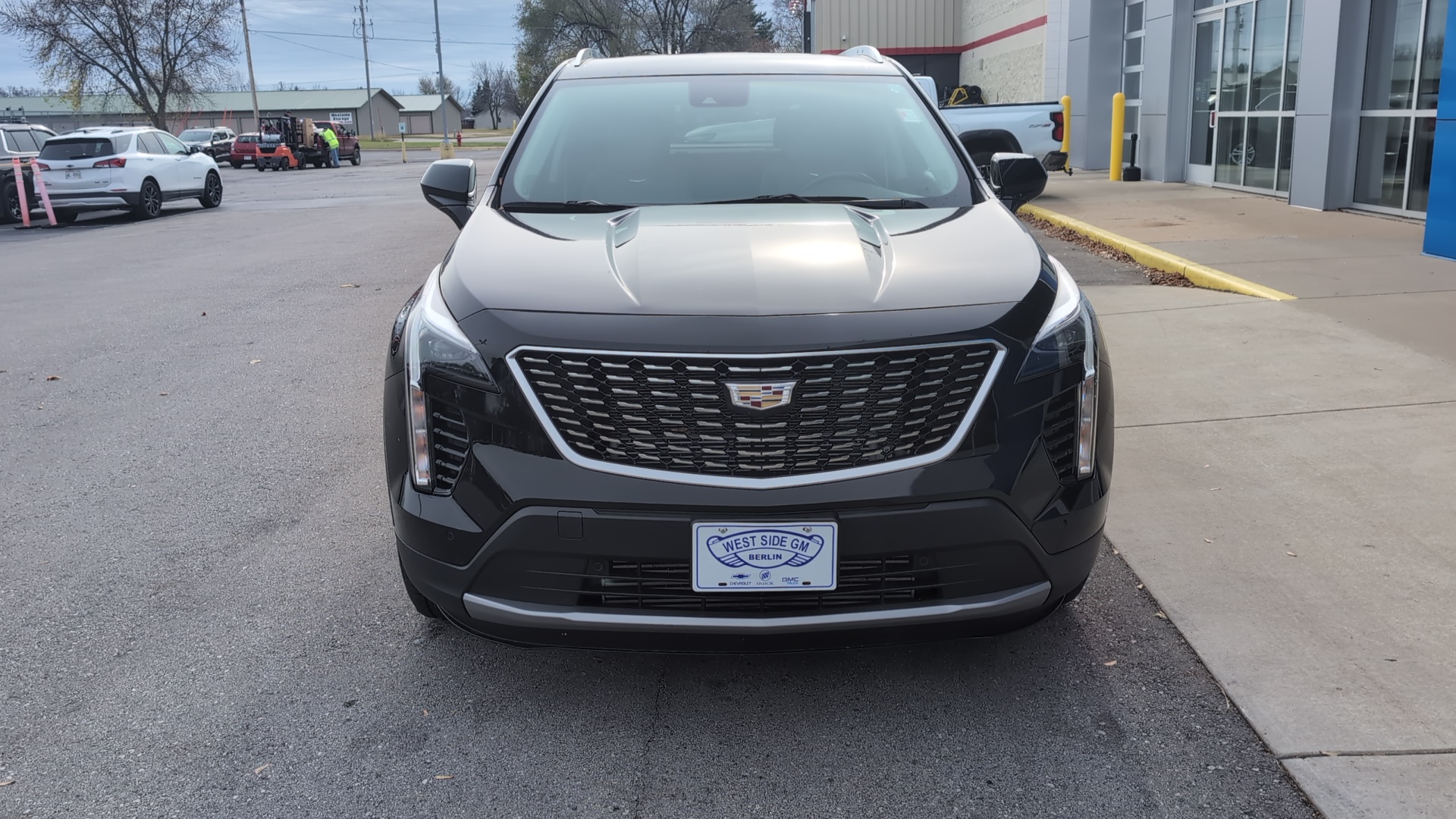 2020 Cadillac XT4 AWD Premium Luxury 3