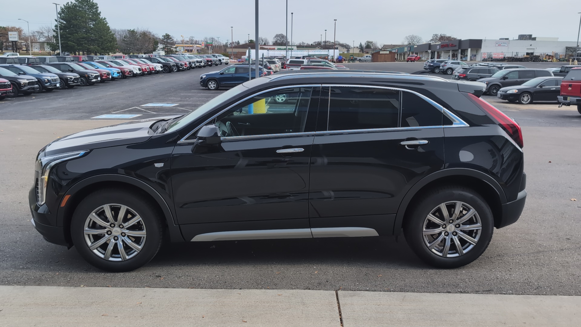 2020 Cadillac XT4 AWD Premium Luxury 5