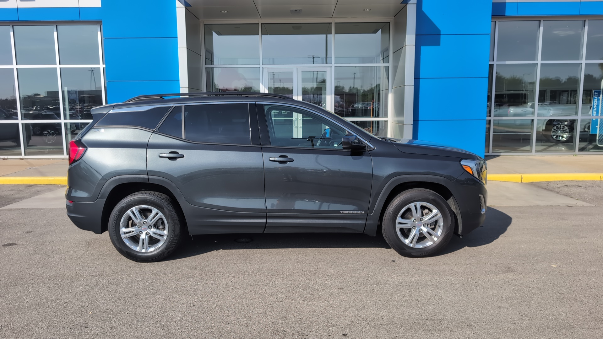 2019 GMC Terrain SLE 1