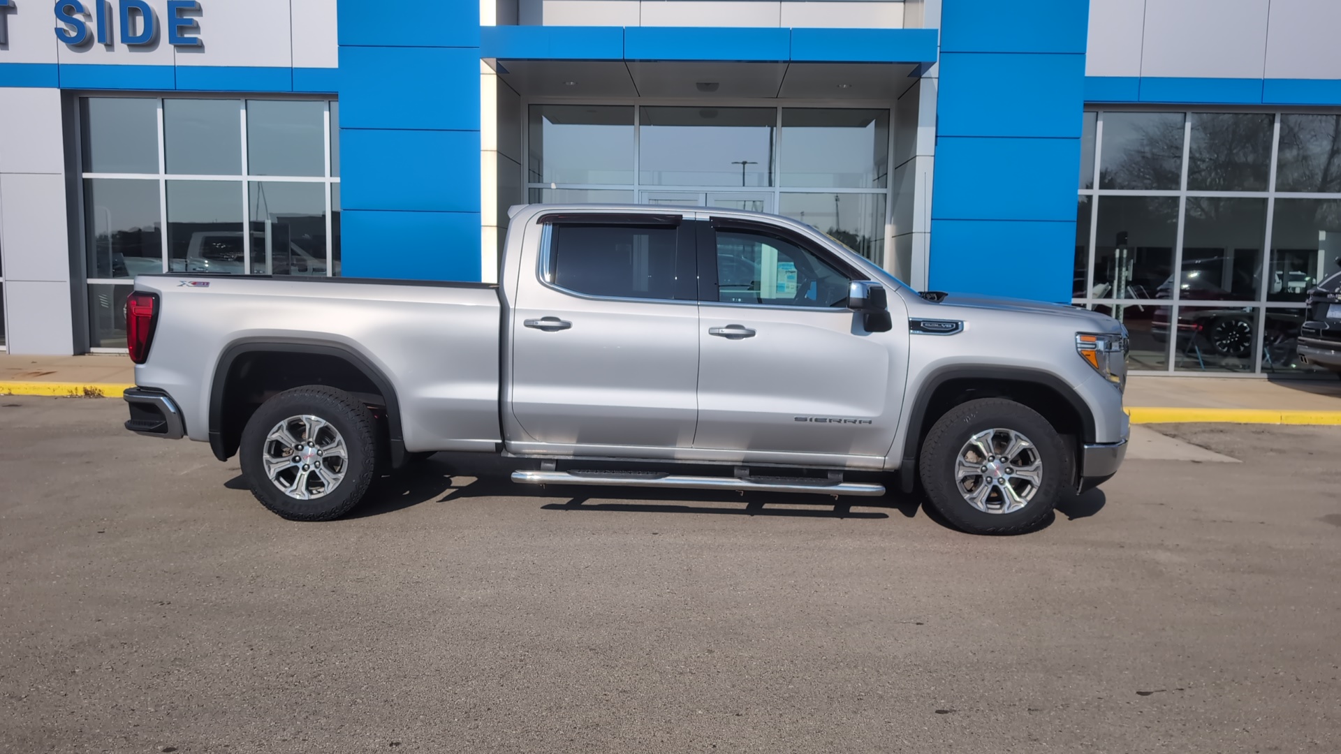 2020 GMC Sierra 1500 SLE 1