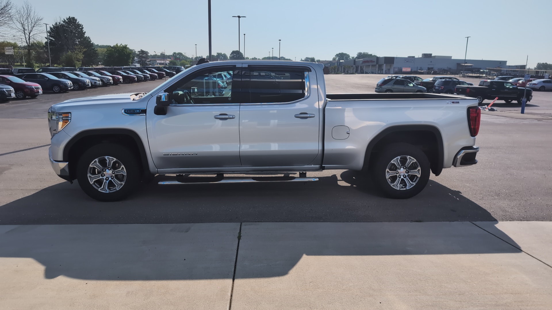 2020 GMC Sierra 1500 SLE 5