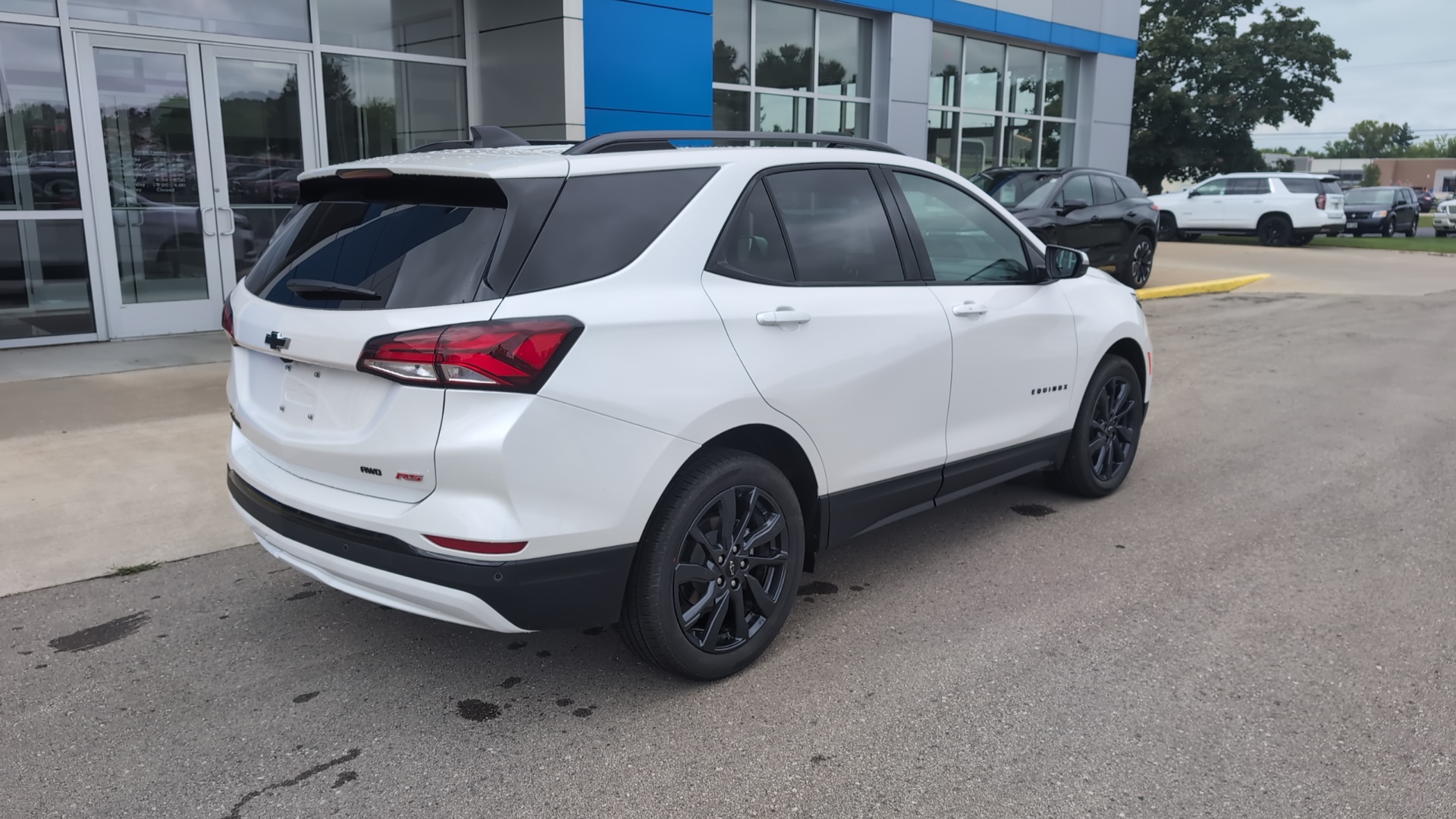 2024 Chevrolet Equinox RS 8