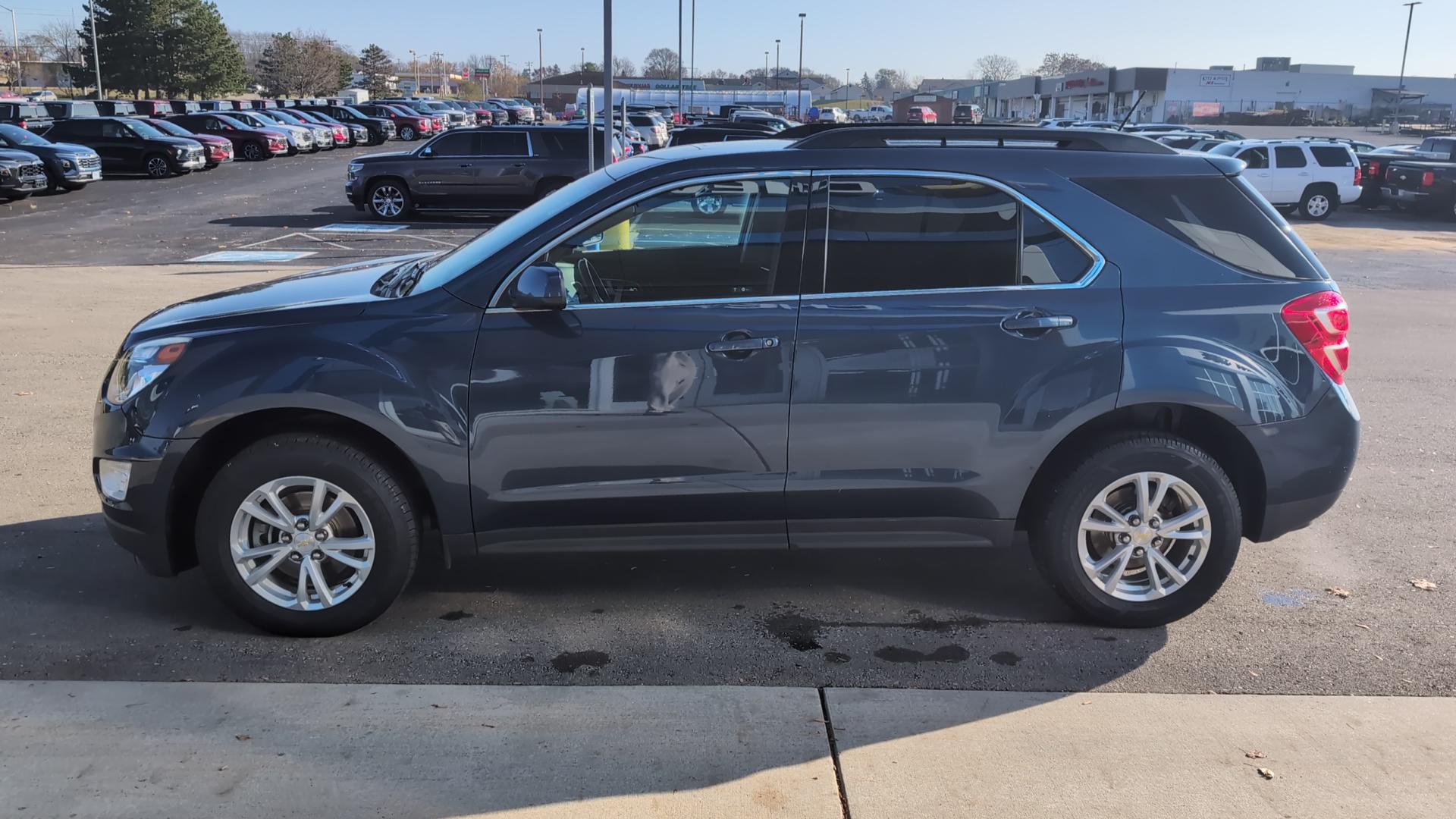 2017 Chevrolet Equinox LT 5