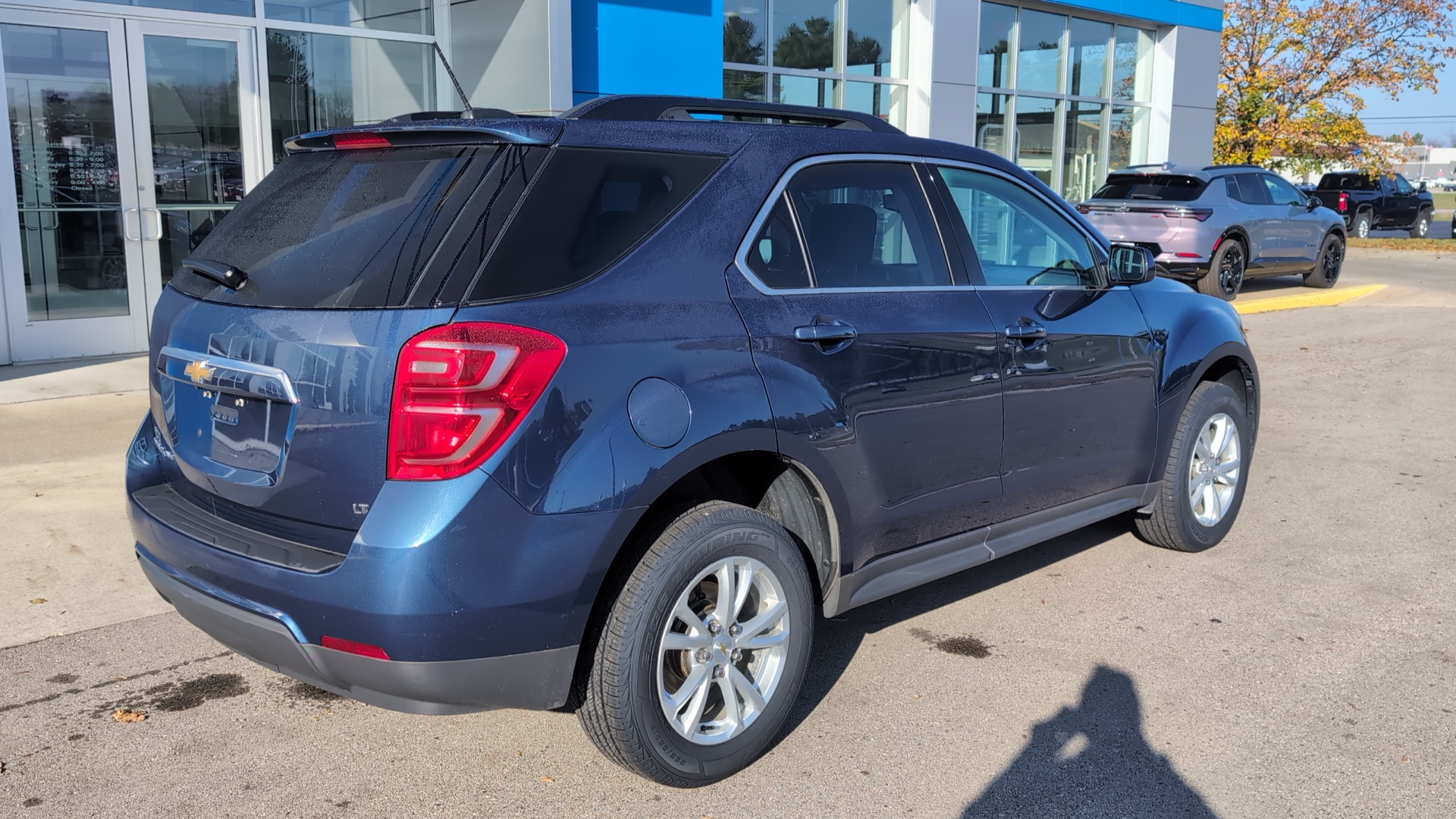 2017 Chevrolet Equinox LT 8