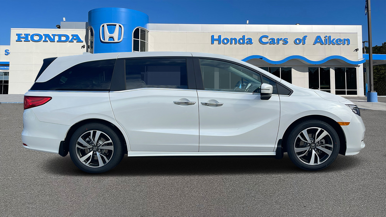 2024 Honda Odyssey Touring 8