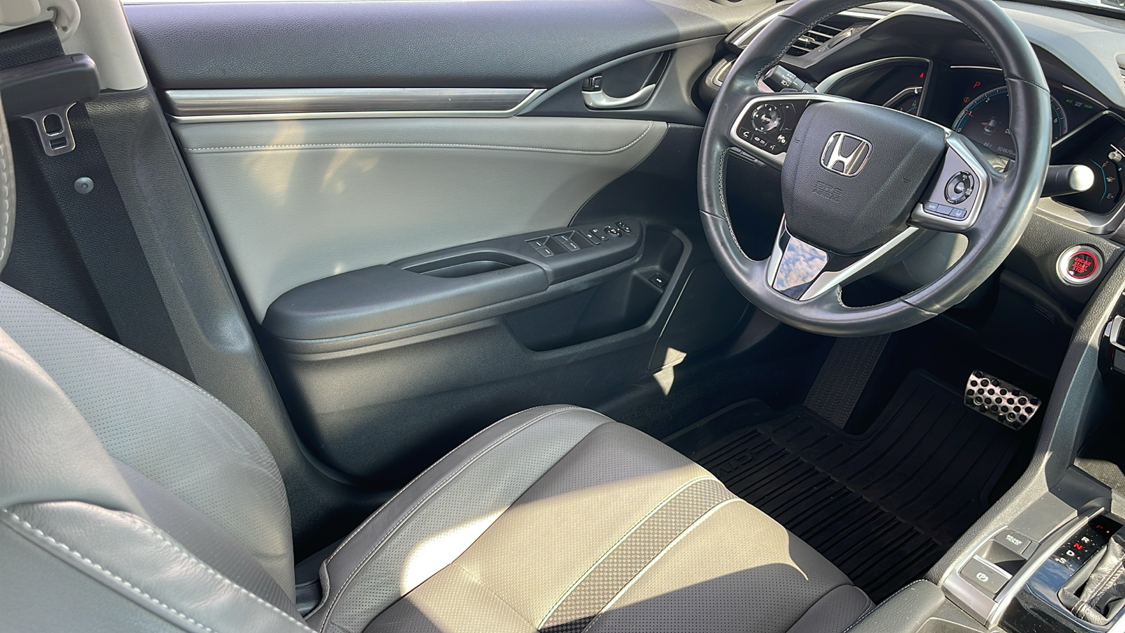 2019 Honda Civic Touring 15