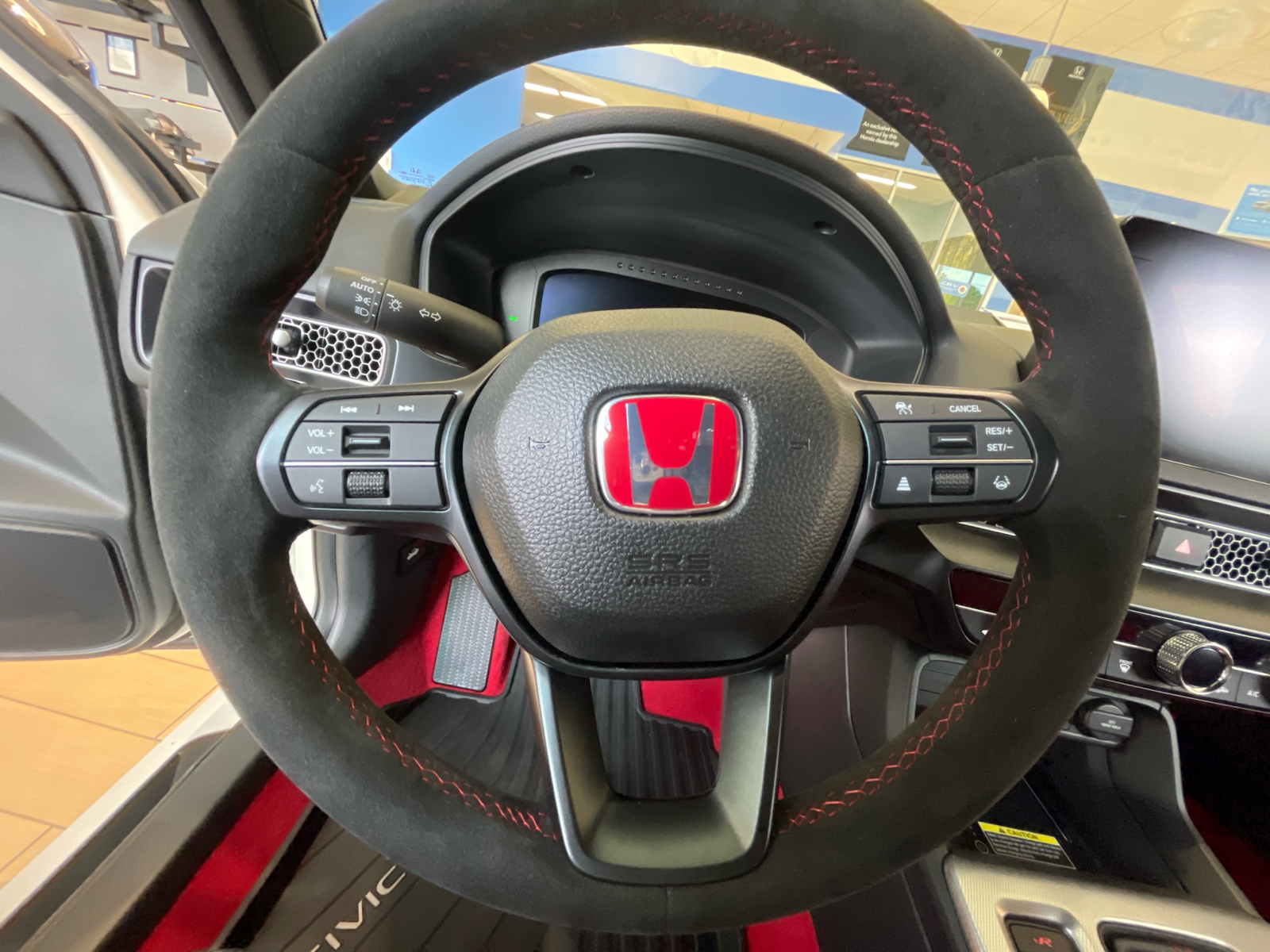 2024 Honda Civic Type R Base 19