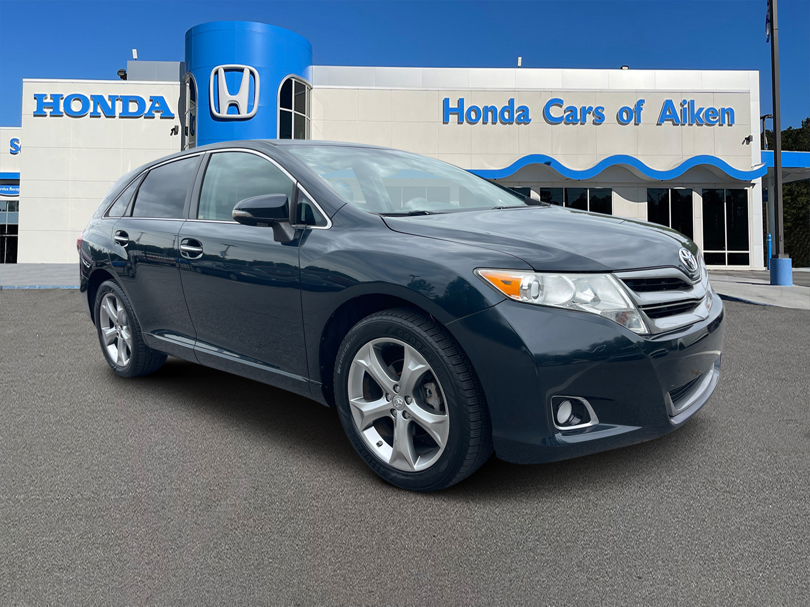 2014 Toyota Venza XLE 1