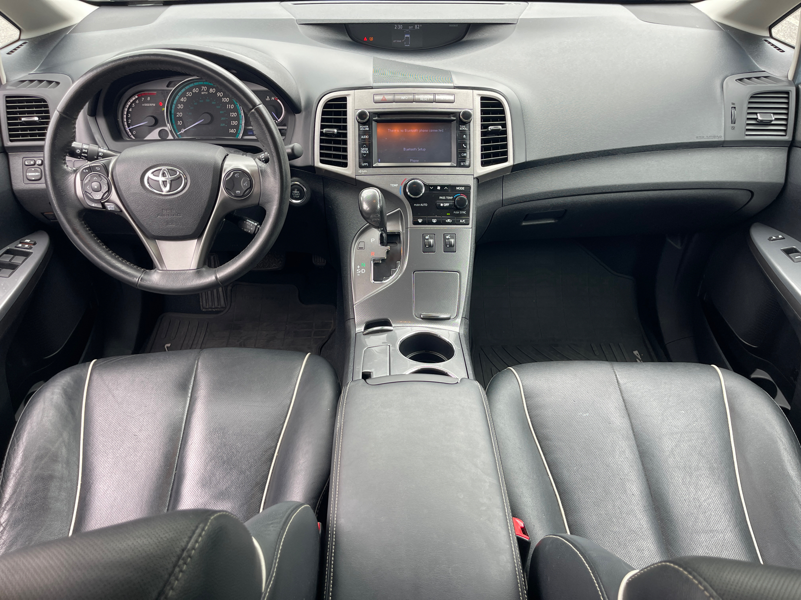 2014 Toyota Venza XLE 12