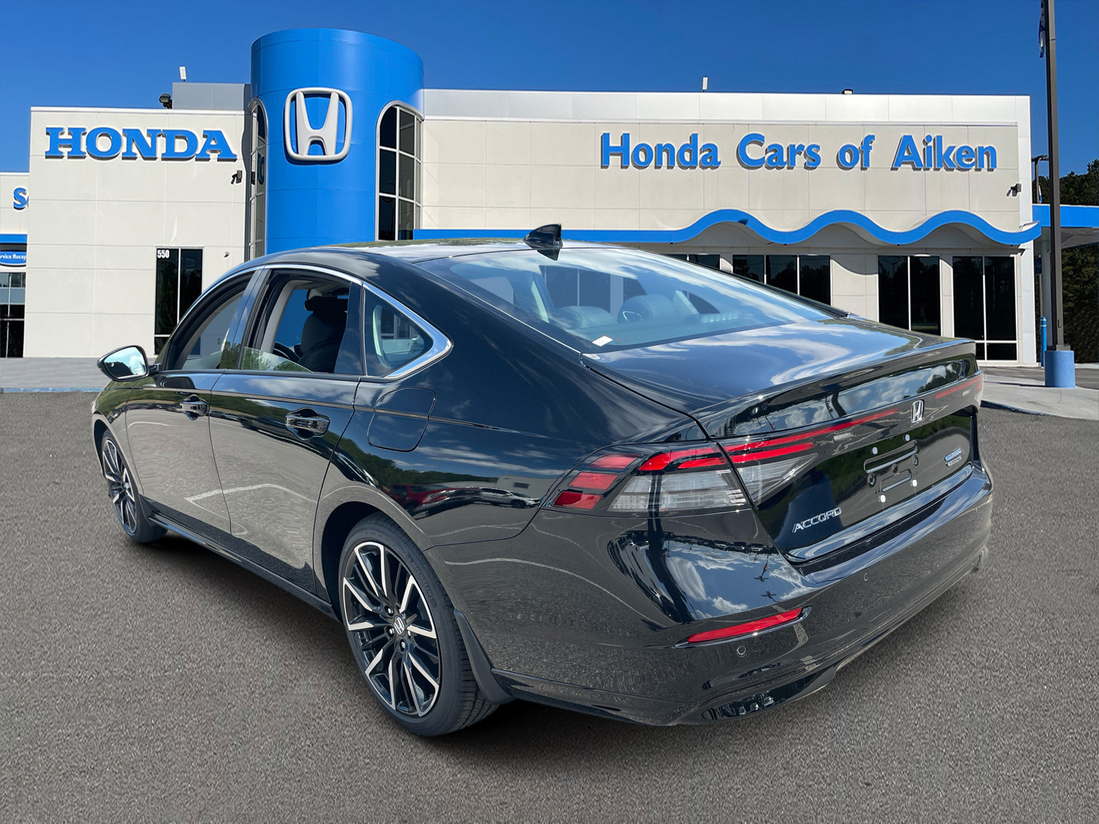 2024 Honda Accord Hybrid Touring 5