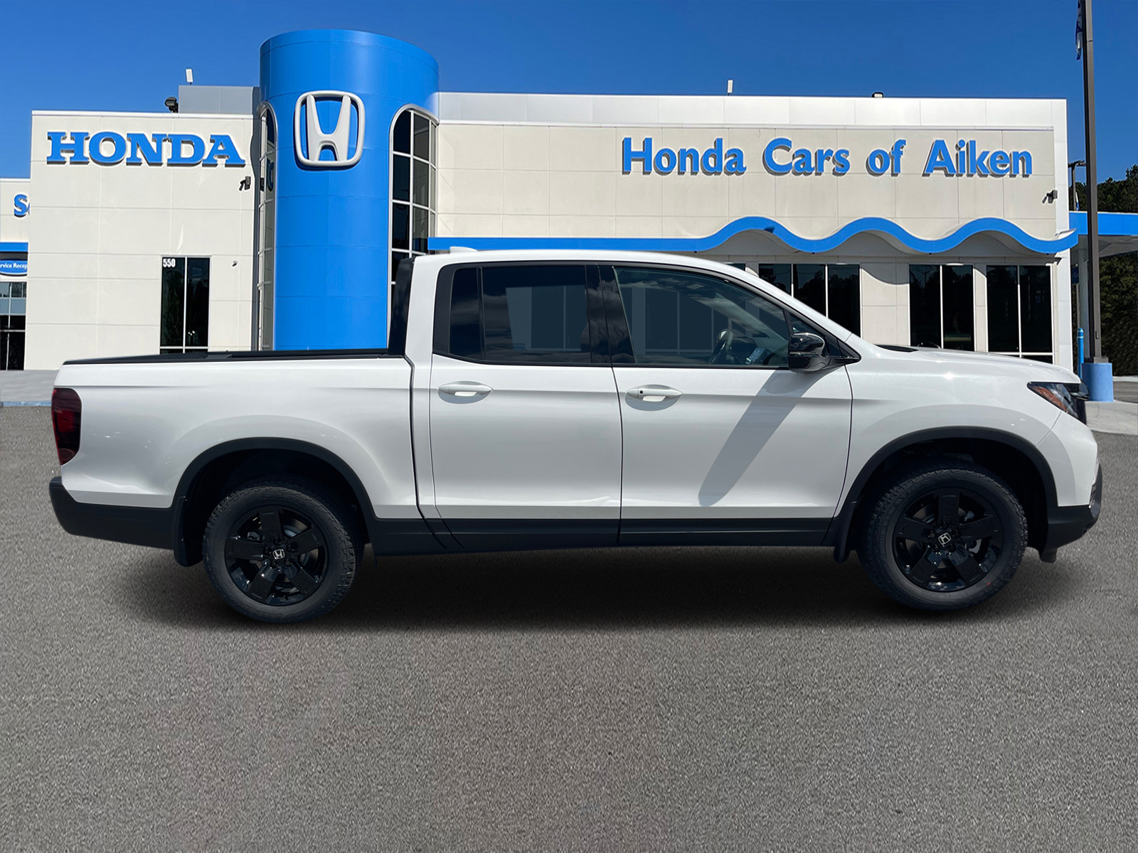 2025 Honda Ridgeline Black Edition 8