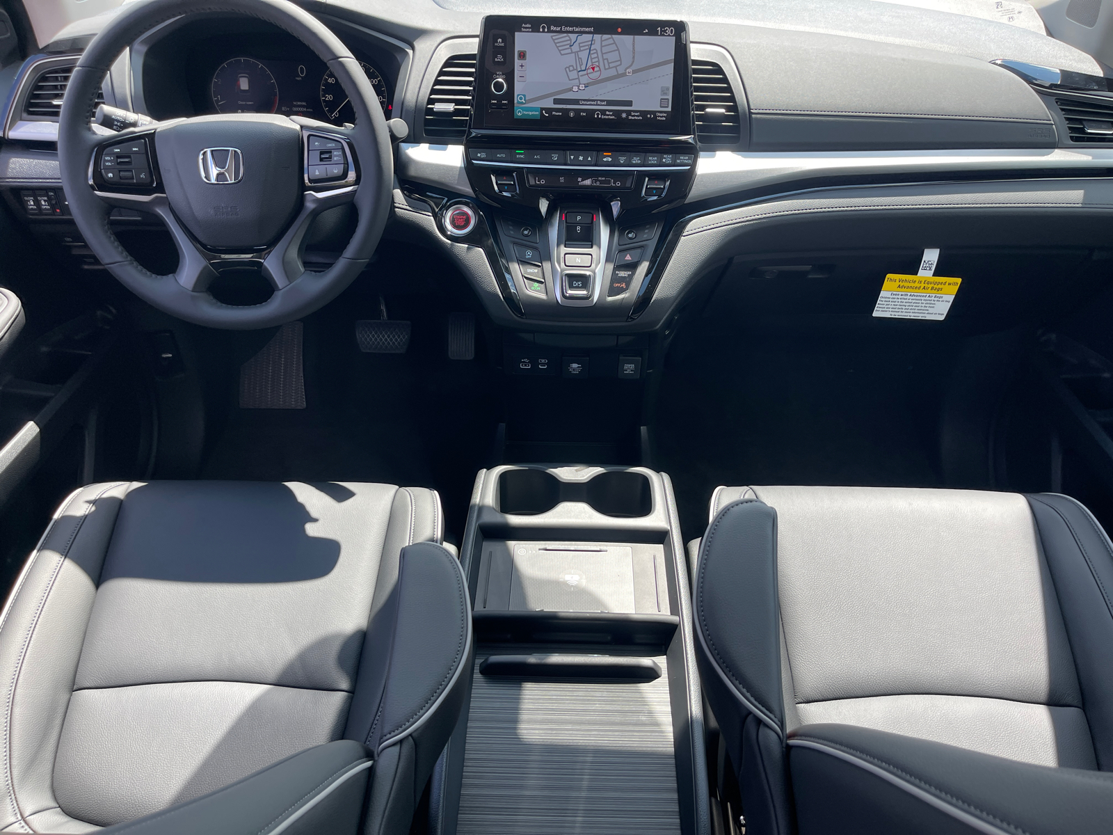 2025 Honda Odyssey Touring 14