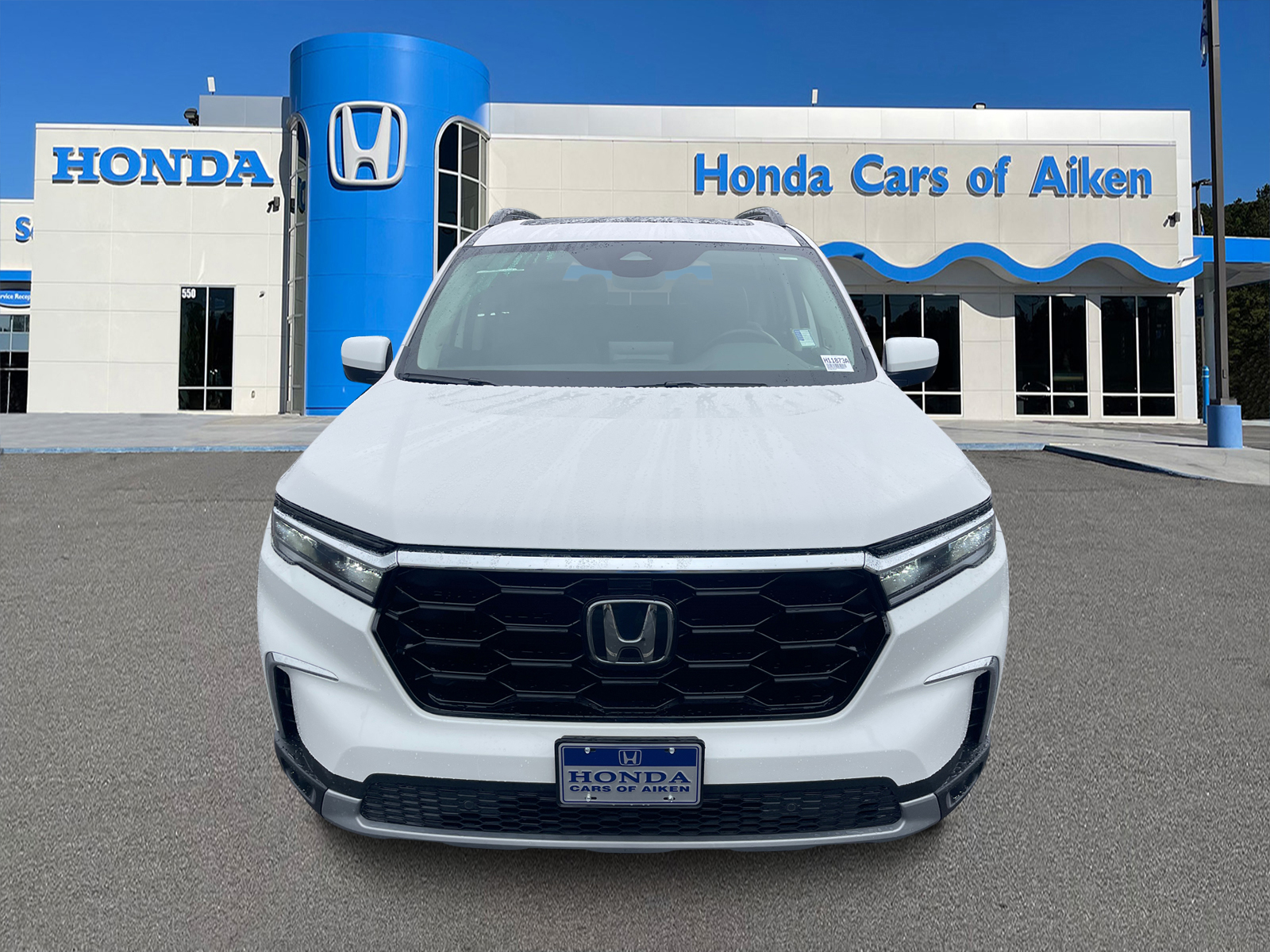 2023 Honda Pilot Touring 2