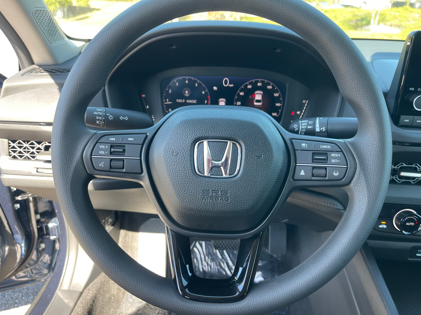 2025 Honda Accord SE 19