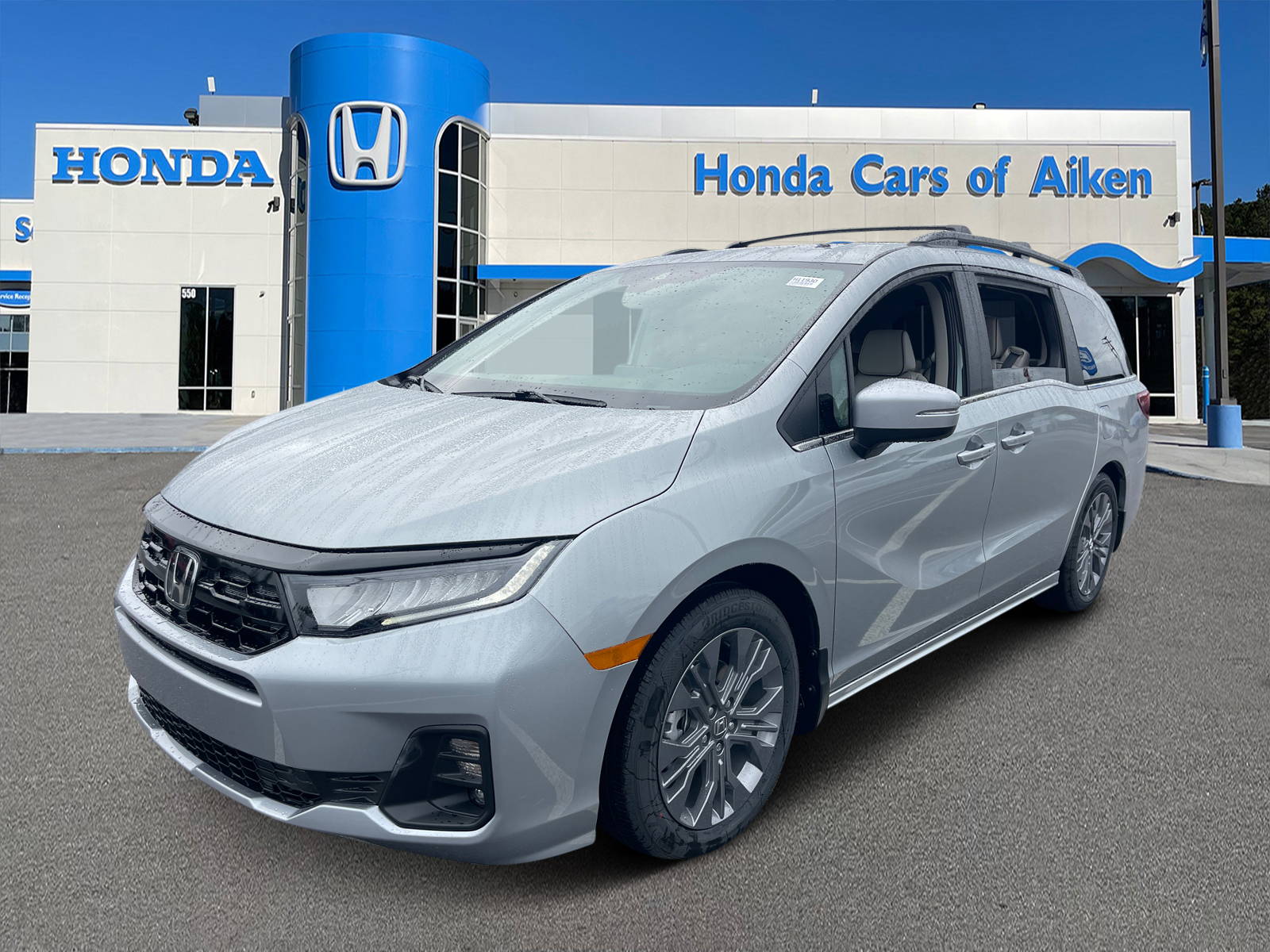 2025 Honda Odyssey Touring 3