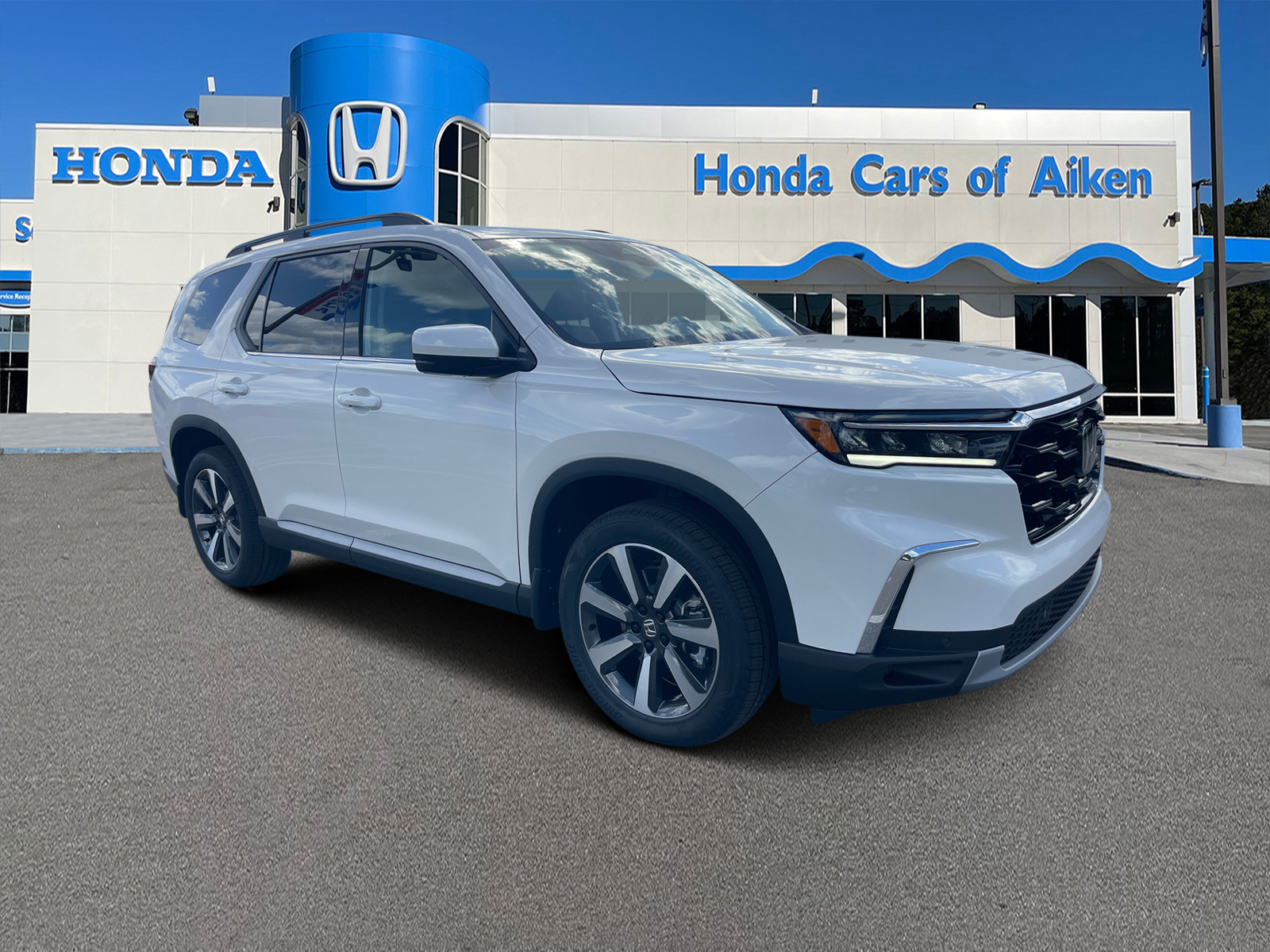 2025 Honda Pilot Touring 1