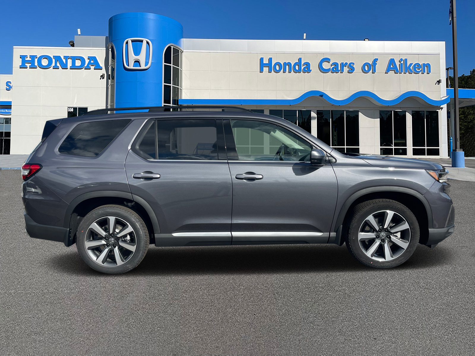 2025 Honda Pilot Touring 8