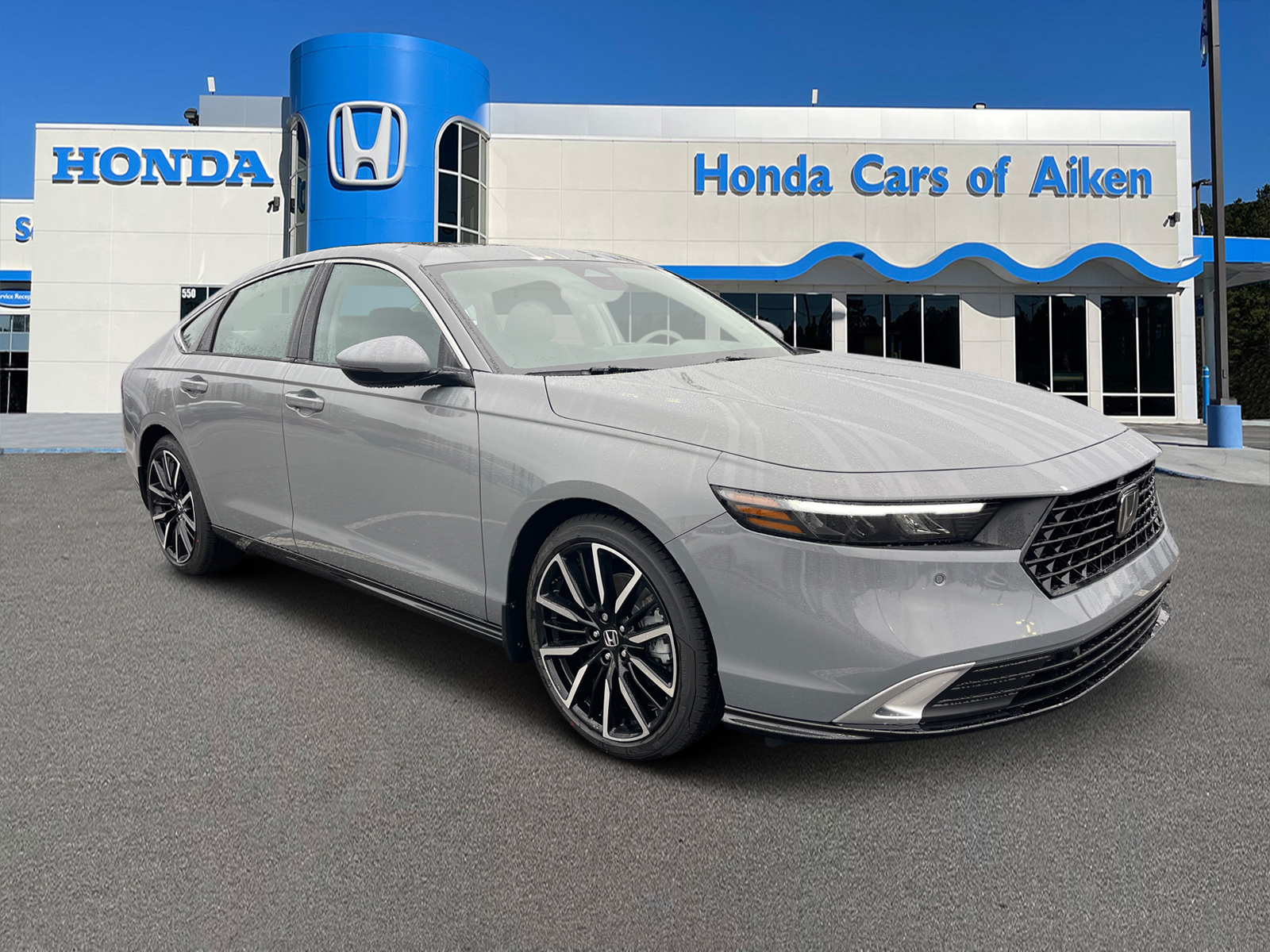 2025 Honda Accord Hybrid Touring 1