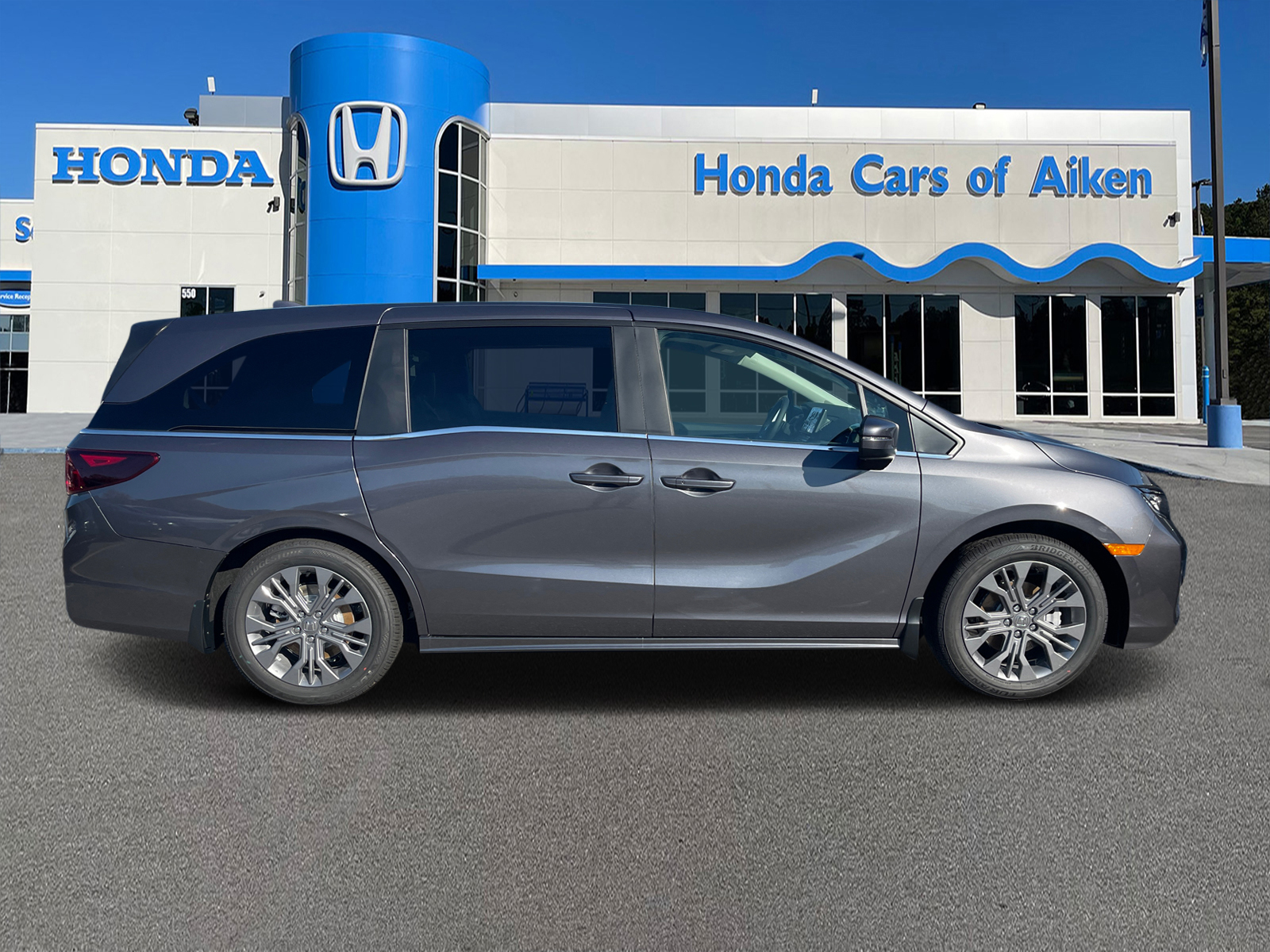 2025 Honda Odyssey Touring 8