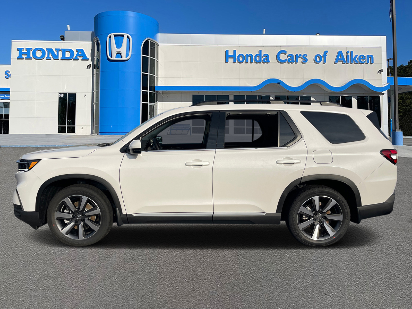 2025 Honda Pilot Touring 4