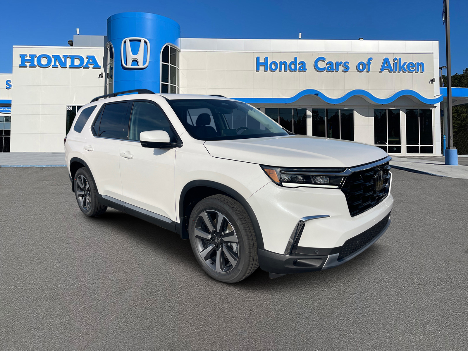 2025 Honda Pilot Touring 1