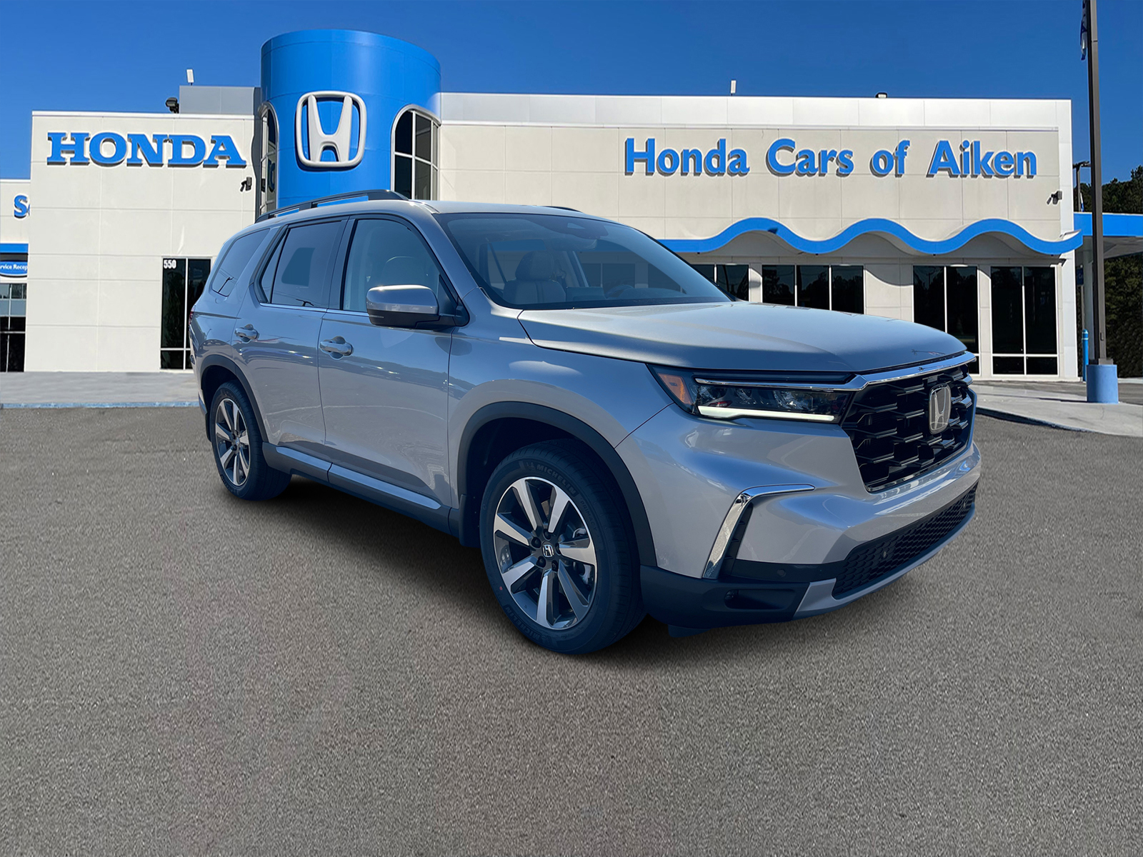 2025 Honda Pilot Touring 1