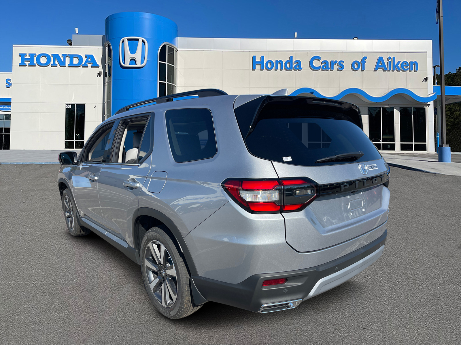 2025 Honda Pilot Touring 5