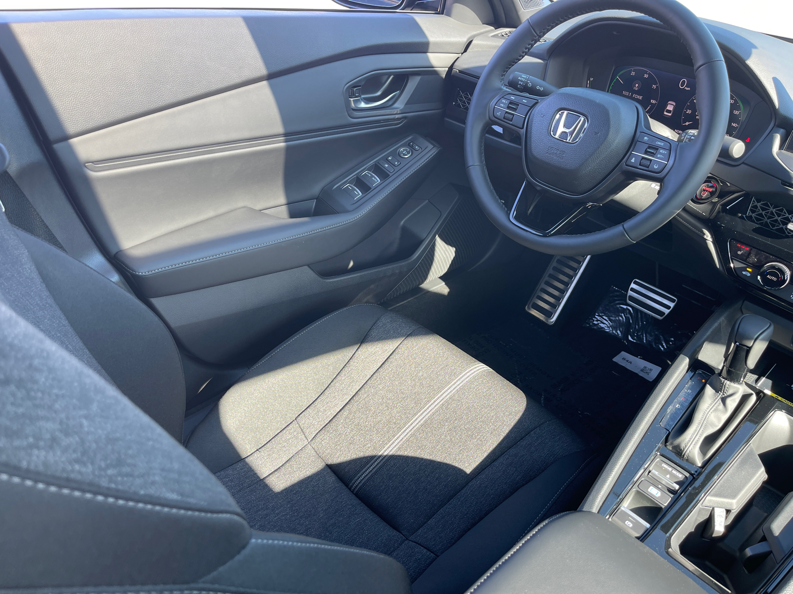 2025 Honda Accord Hybrid Sport 14