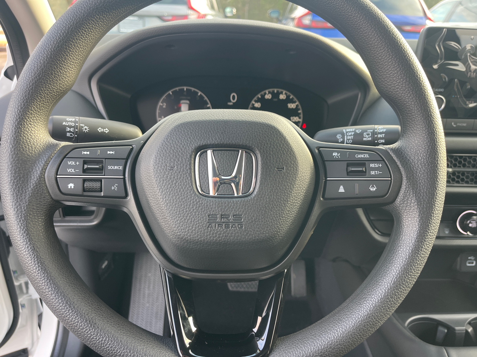 2025 Honda HR-V LX 19