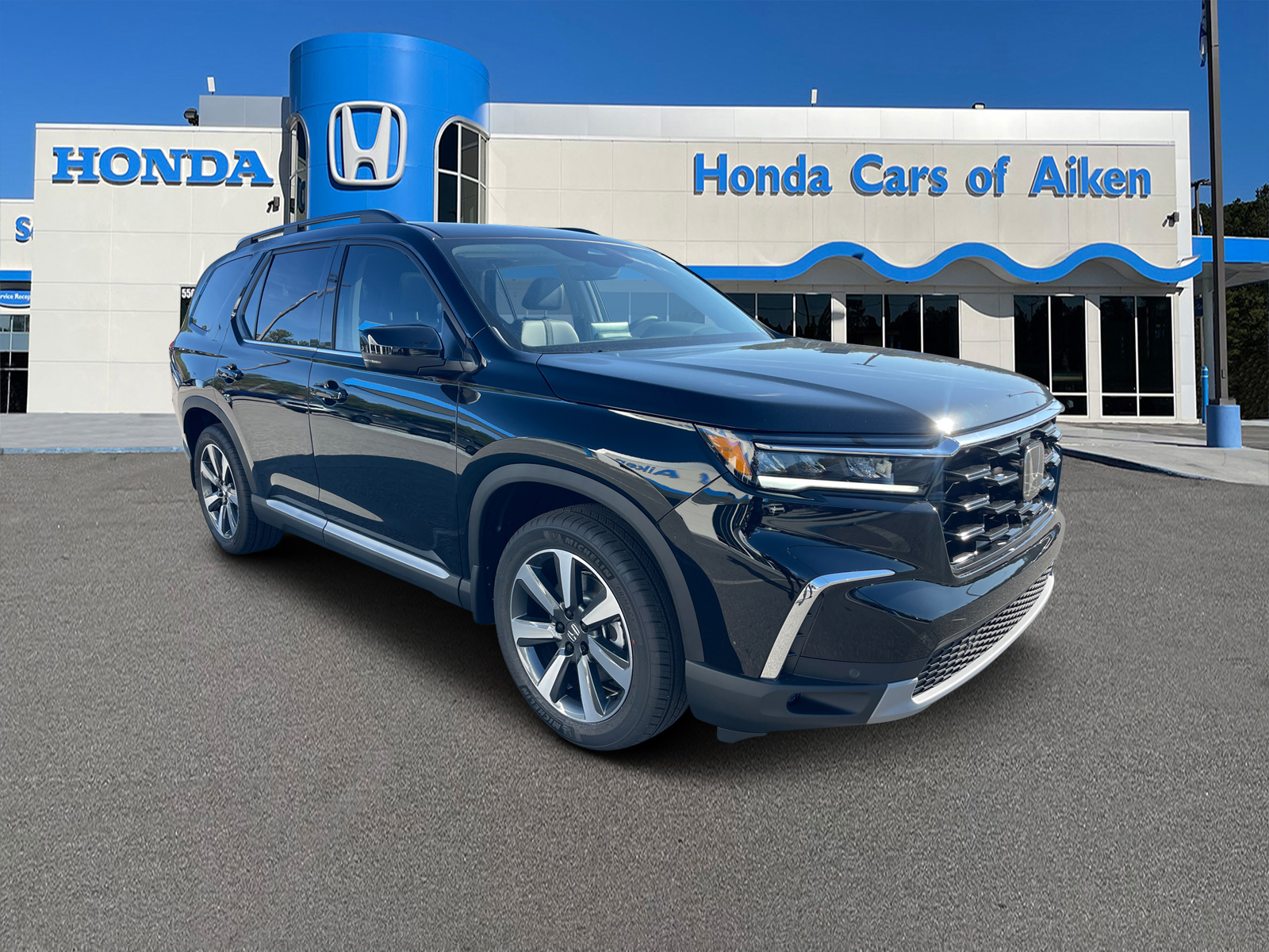 2025 Honda Pilot Touring 1