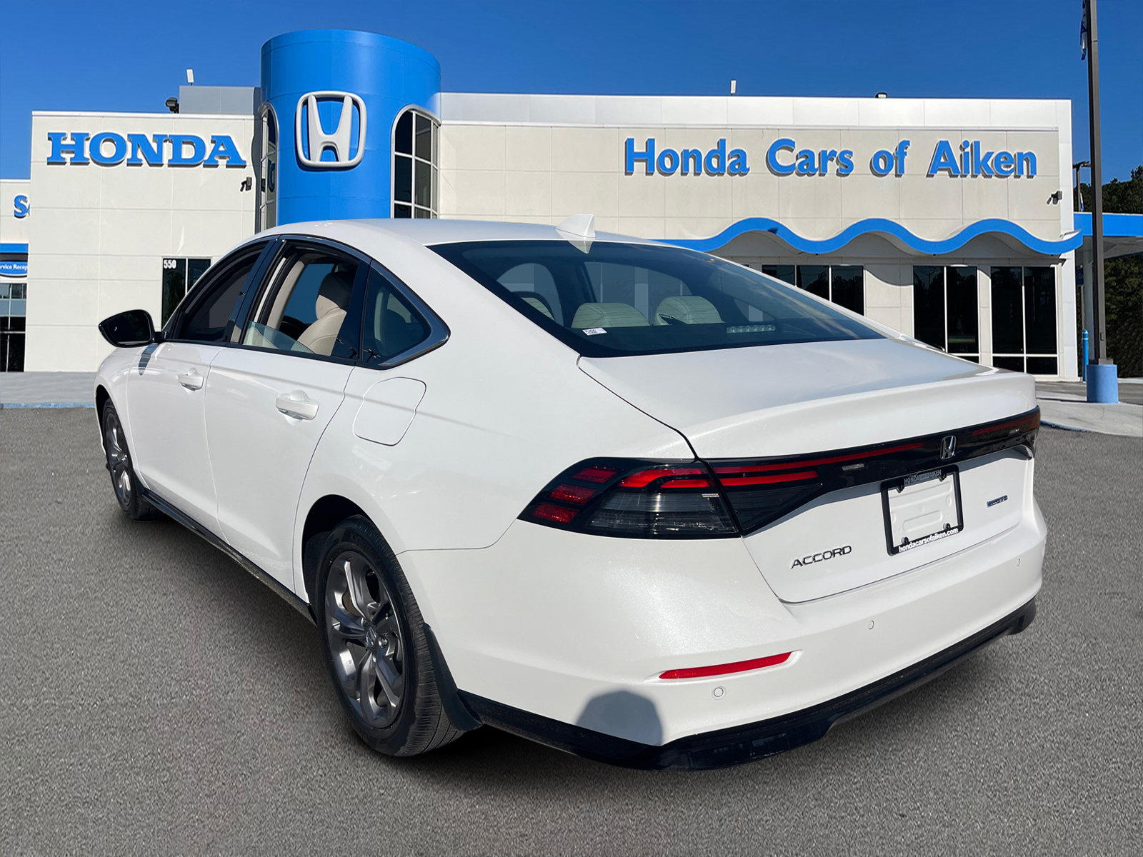 2023 Honda Accord Hybrid EX-L 5