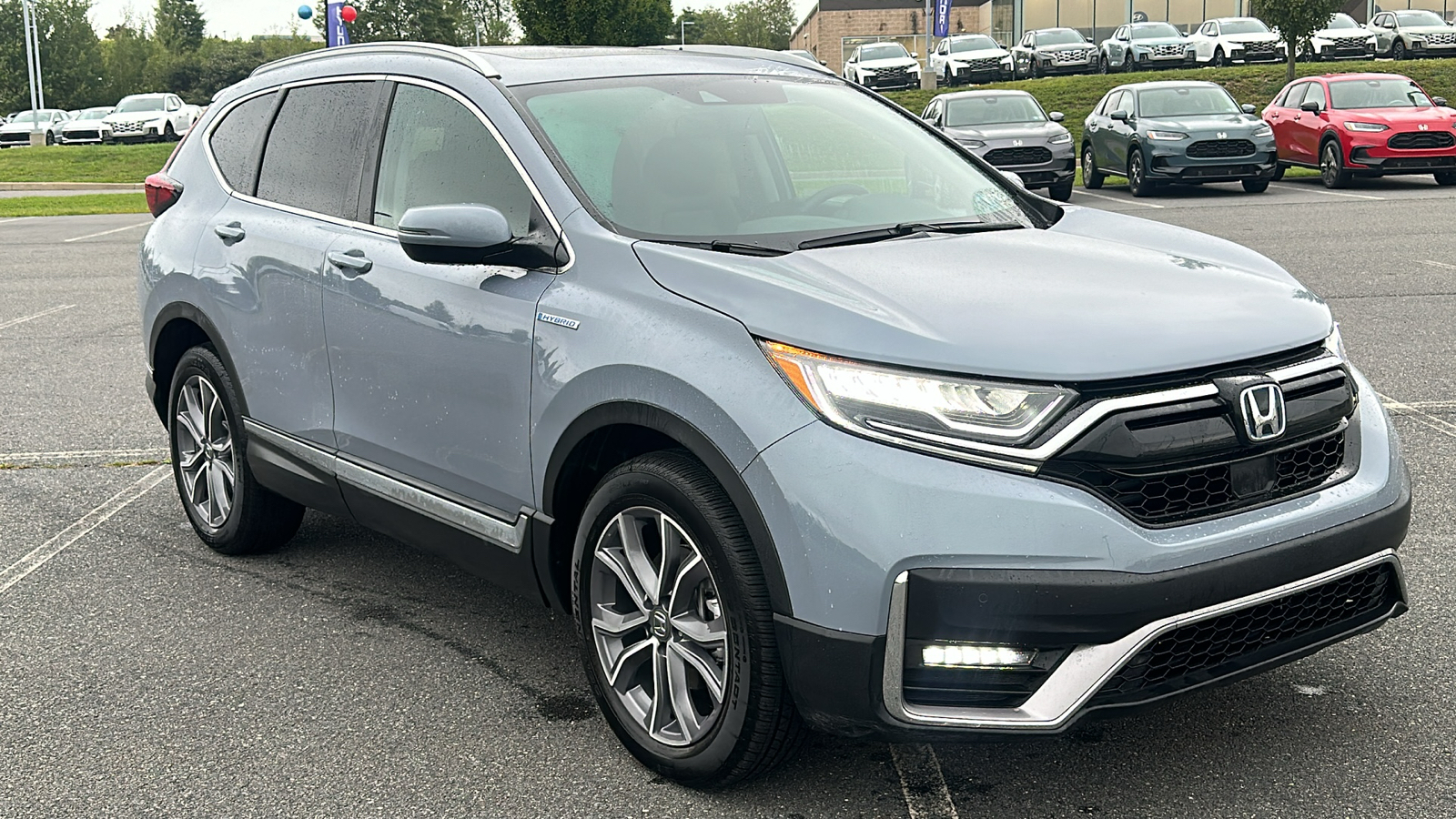 2022 Honda CR-V Hybrid Touring 1