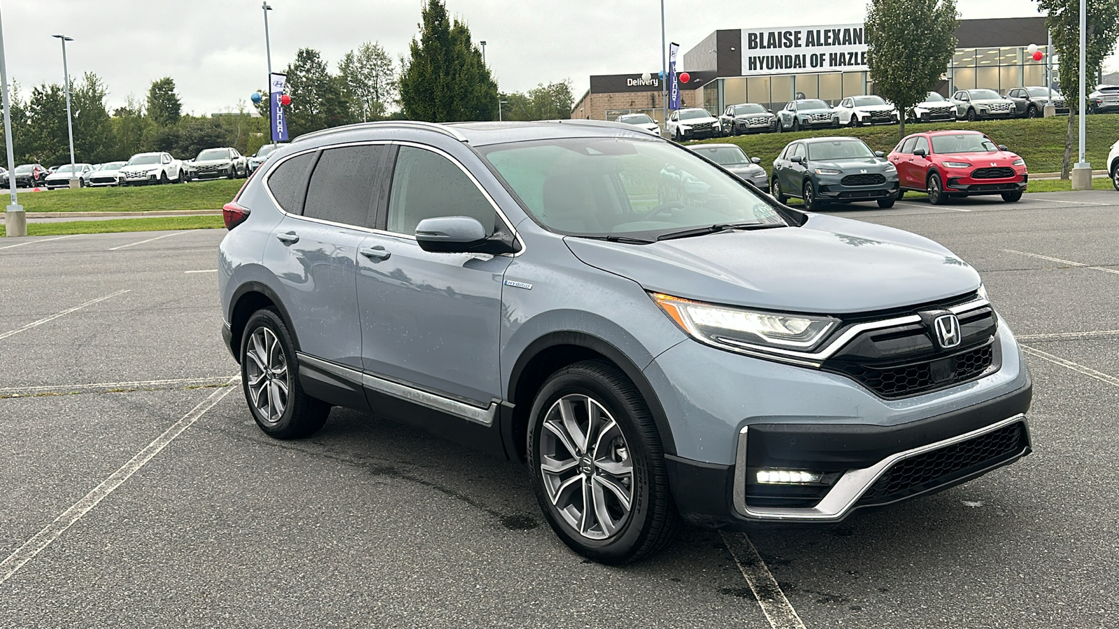 2022 Honda CR-V Hybrid Touring 2