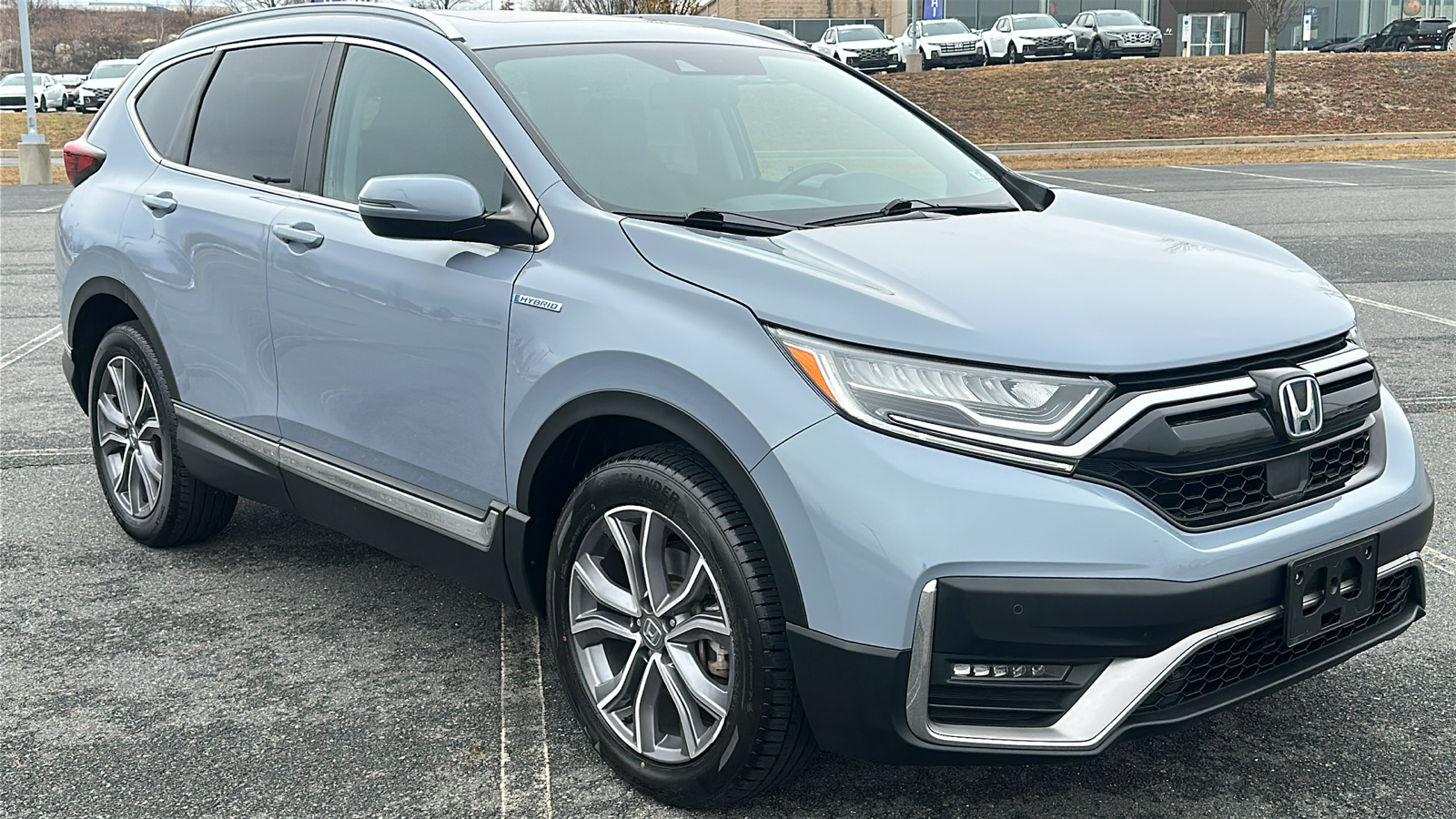 2022 Honda CR-V Hybrid Touring 1