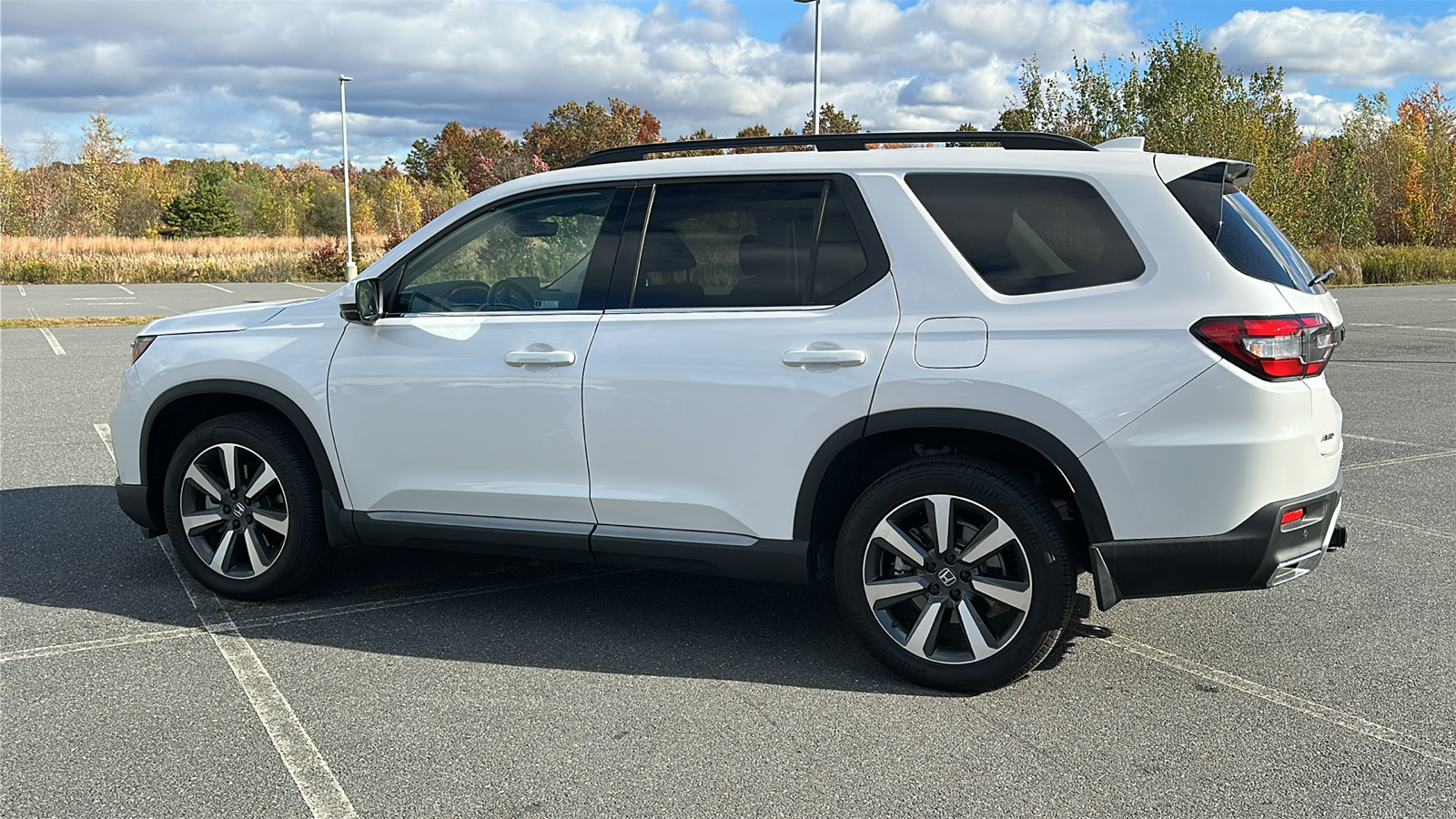 2024 Honda Pilot Touring 13