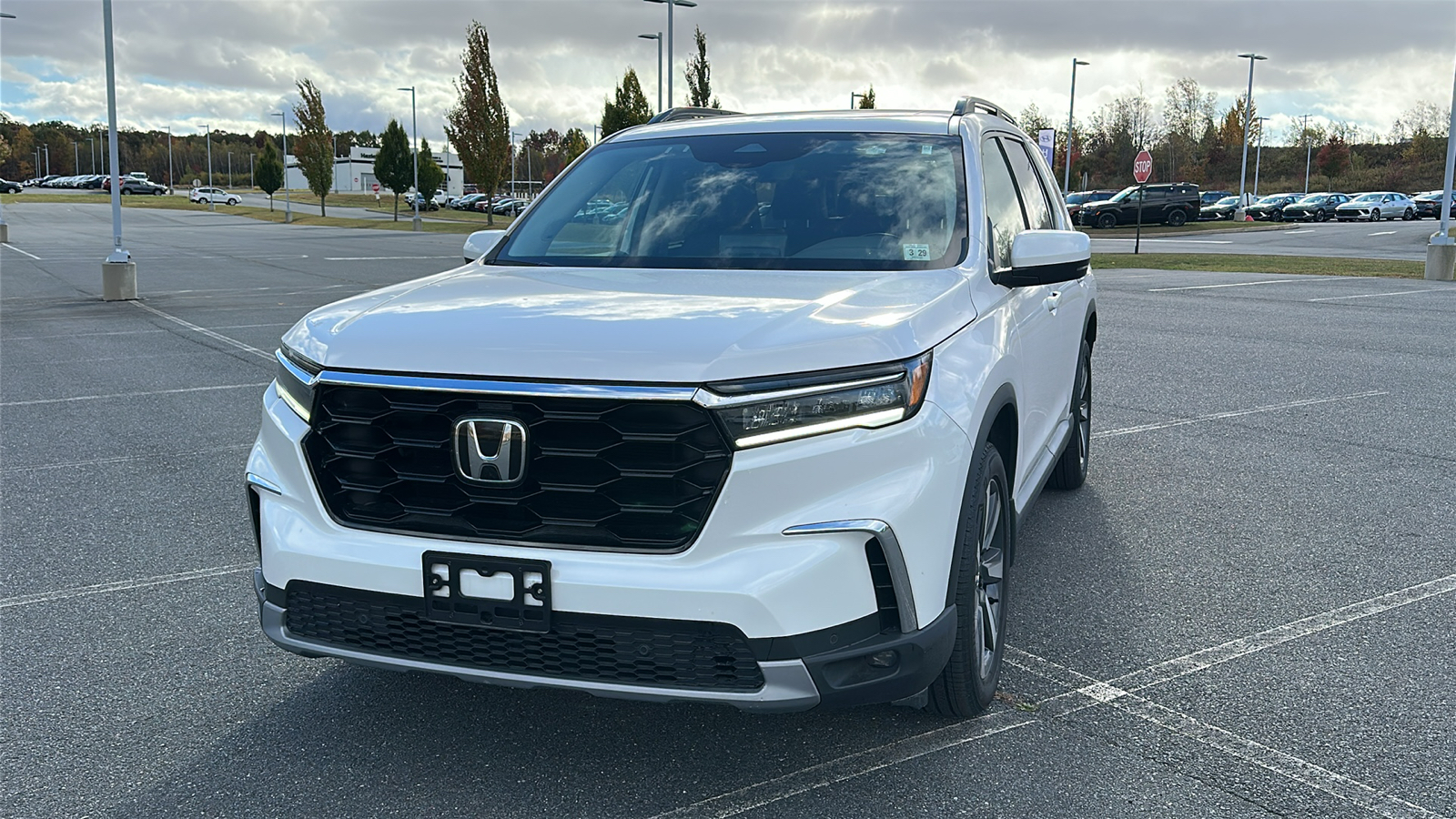 2024 Honda Pilot Touring 17